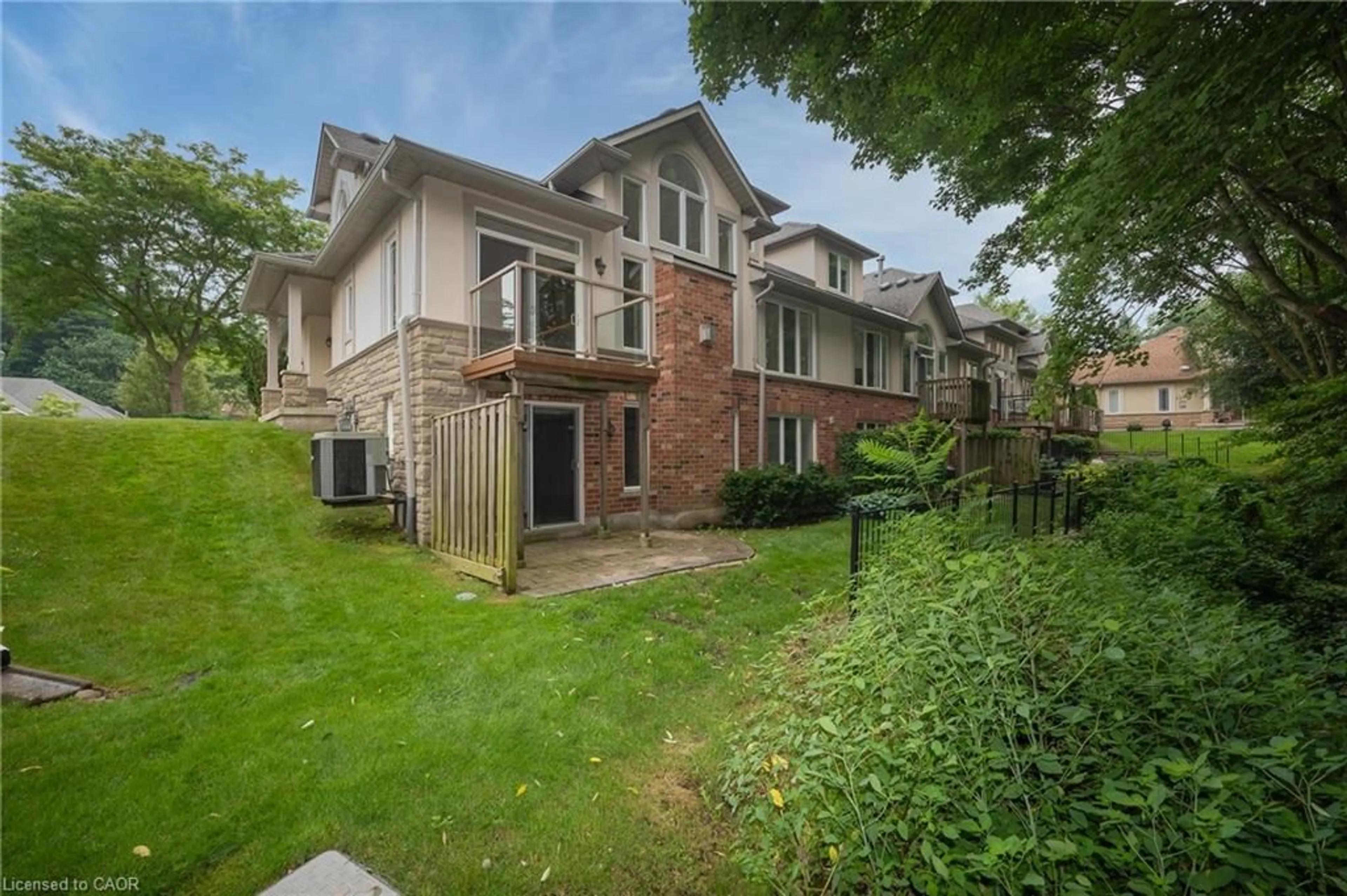 A pic from outside/outdoor area/front of a property/back of a property/a pic from drone, street for 40 Wesleyan Crt #45, Hamilton Ontario L9G 5C7