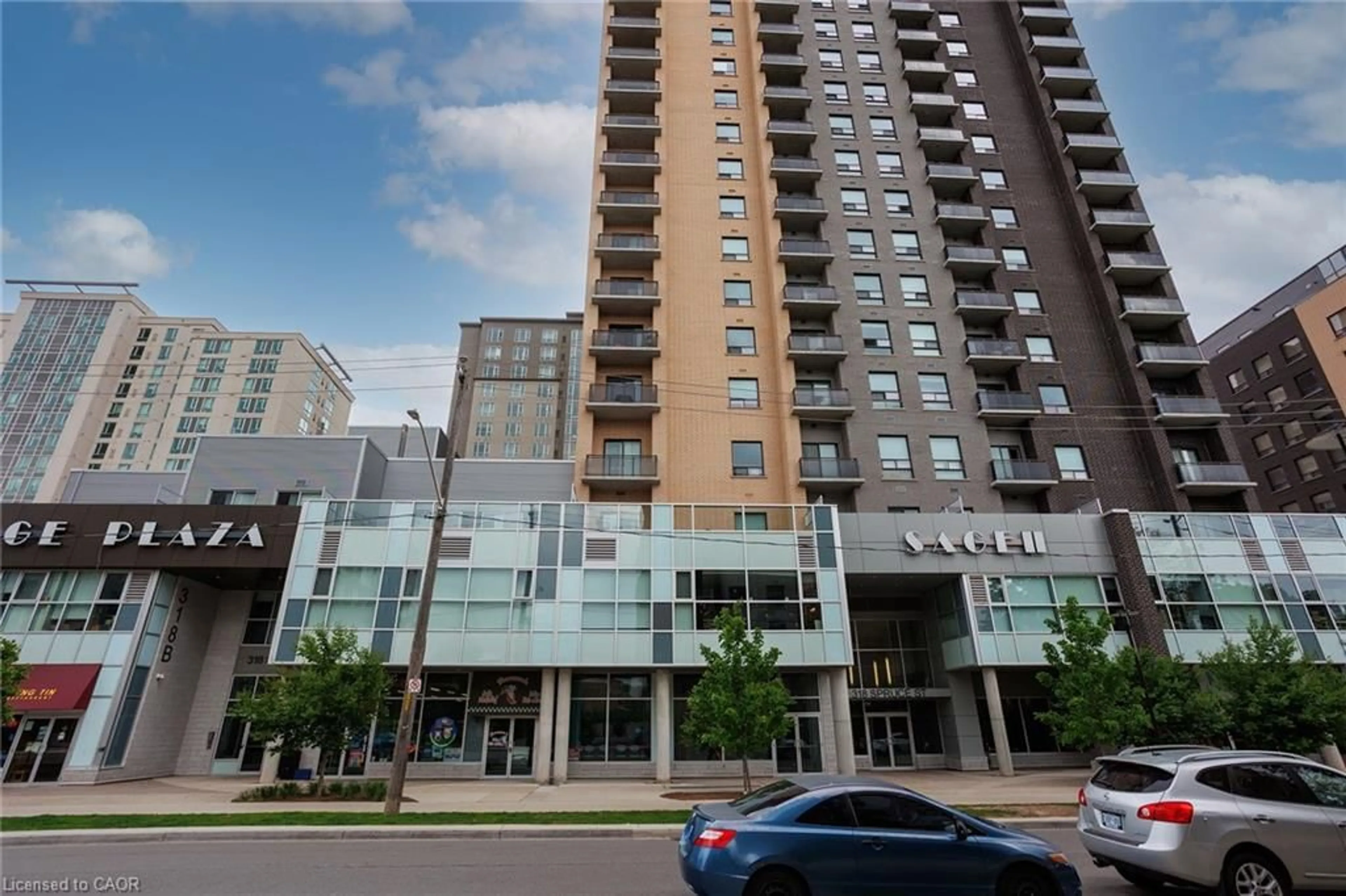 Patio, building for 318 Spruce St #1103, Waterloo Ontario N2L 0E9