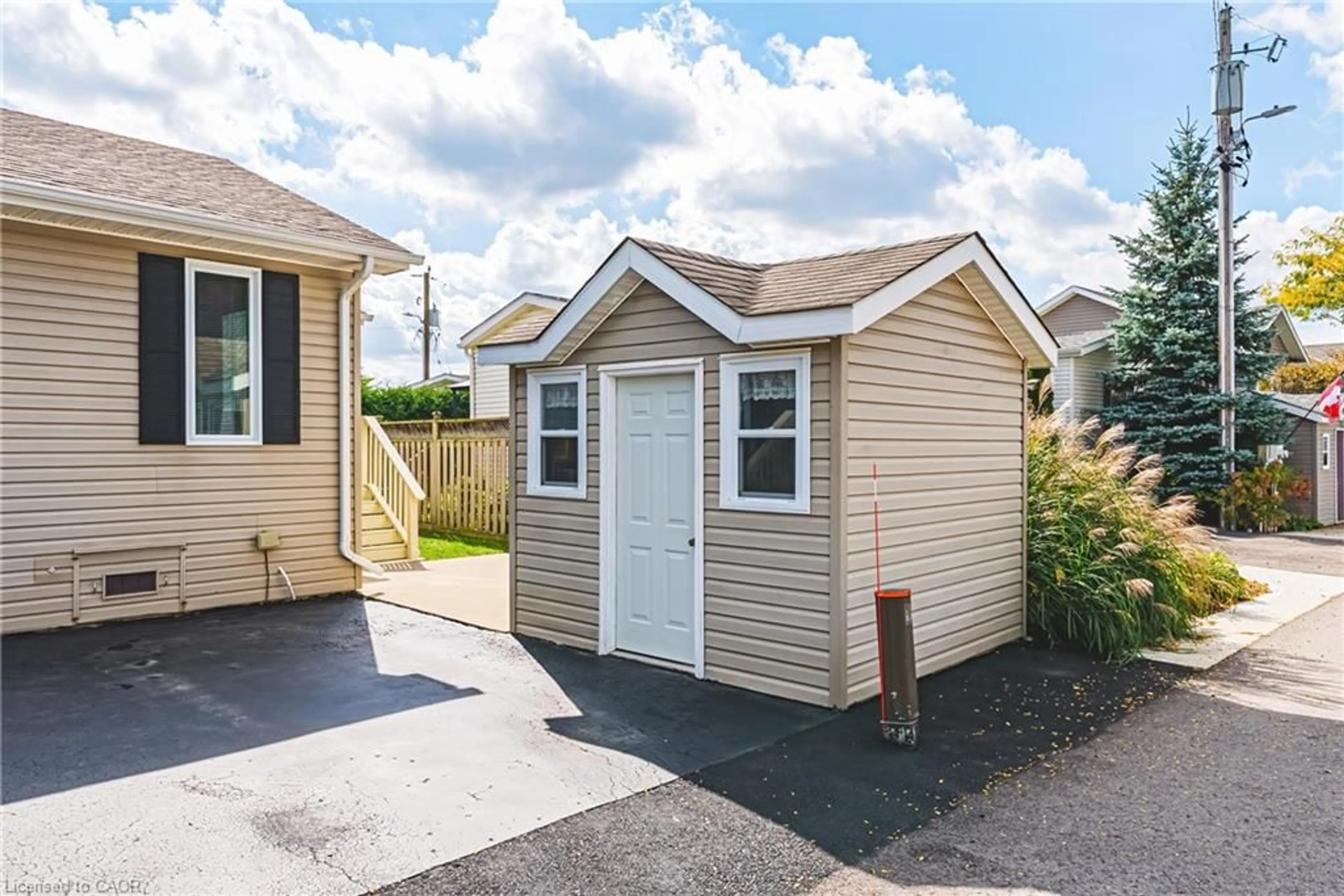 Shed for 32 Water Street Pvt, Puslinch Ontario N1H 6H9