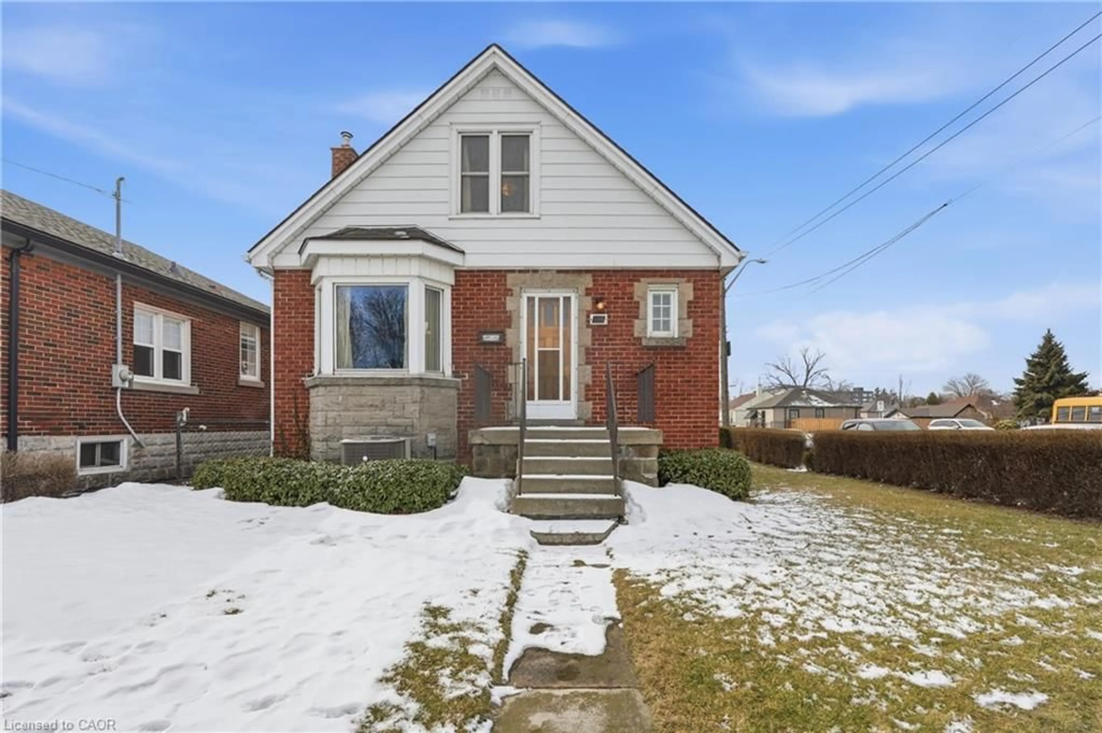 Home with brick exterior material, street for 306 Concession St, Hamilton Ontario L9A 1B4