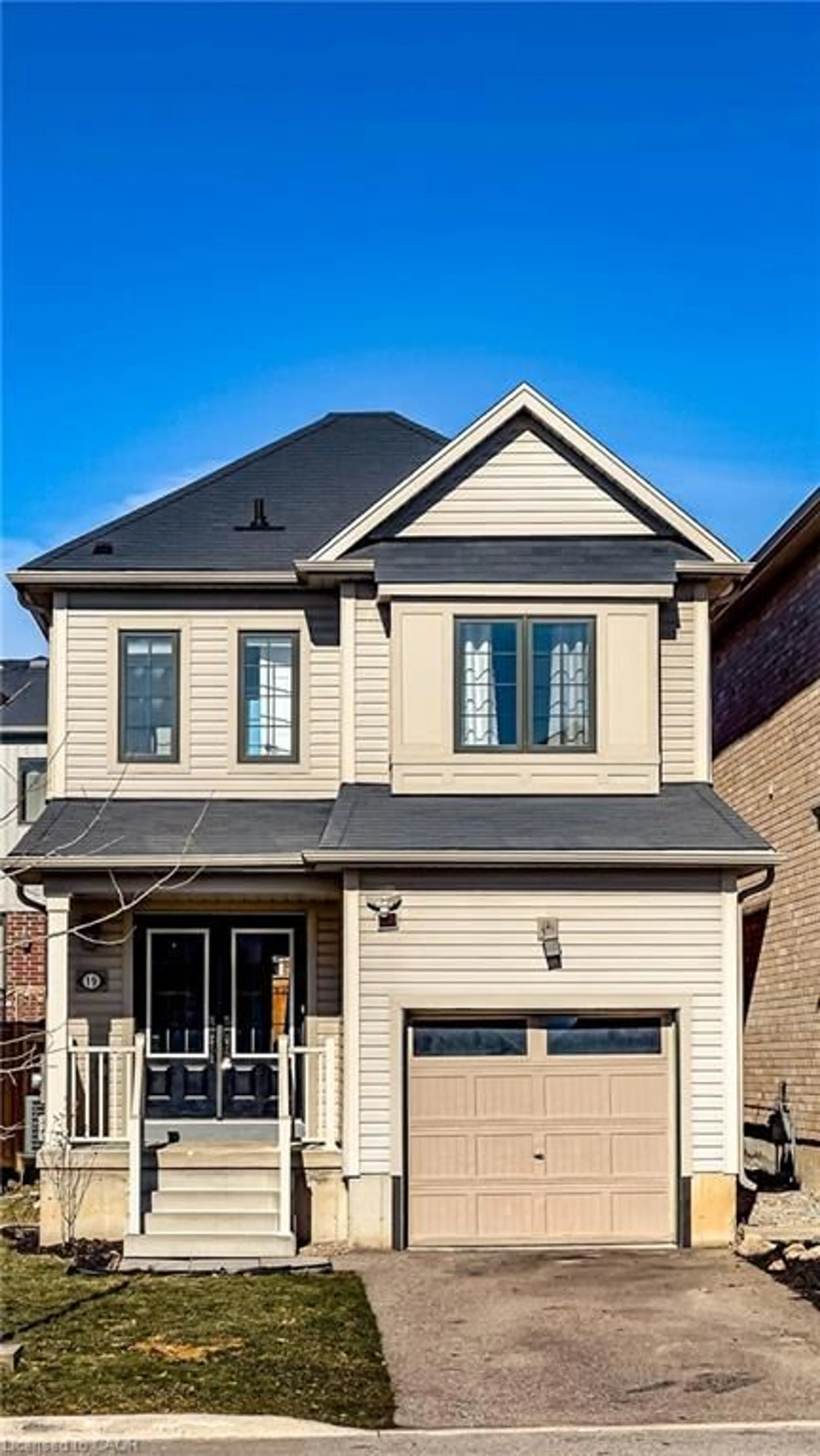 Home with brick exterior material, street for 19 Cromarty Ave, Caledonia Ontario N3W 0B6