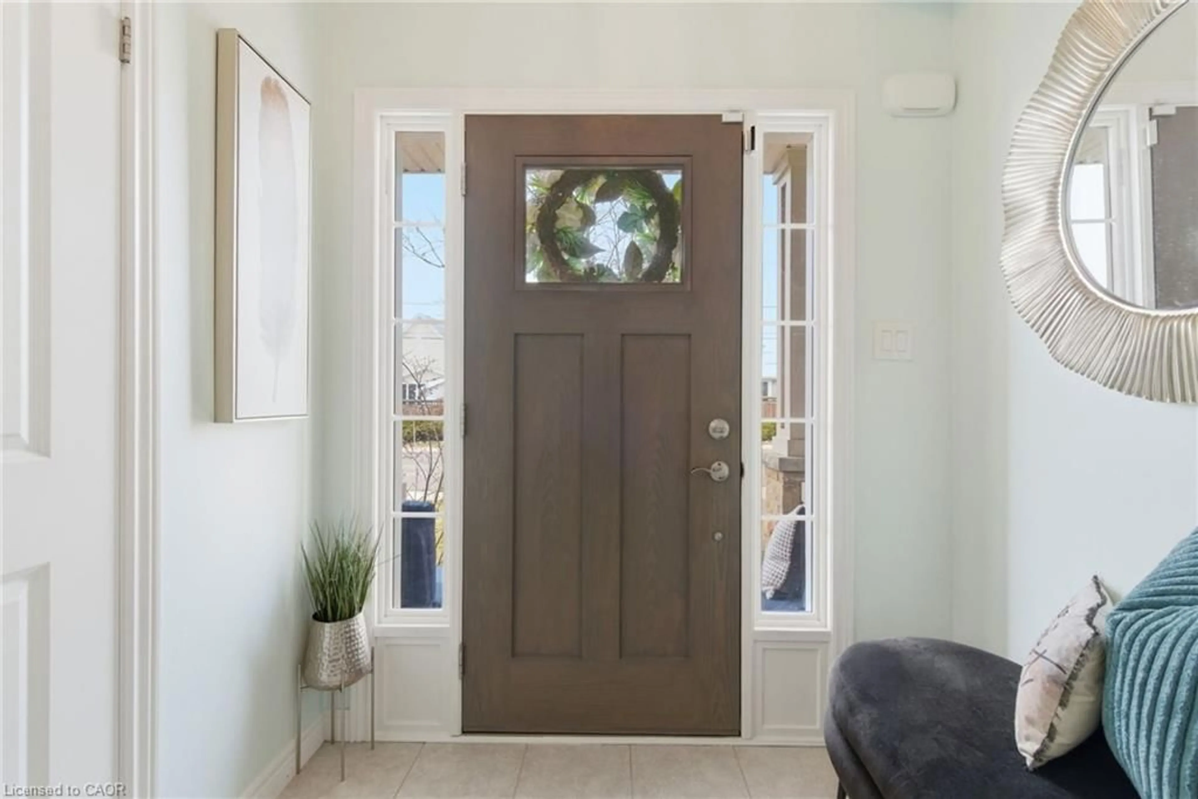 Indoor entryway for 440 Ridgeway Rd, Crystal Beach Ontario L0S 1B0