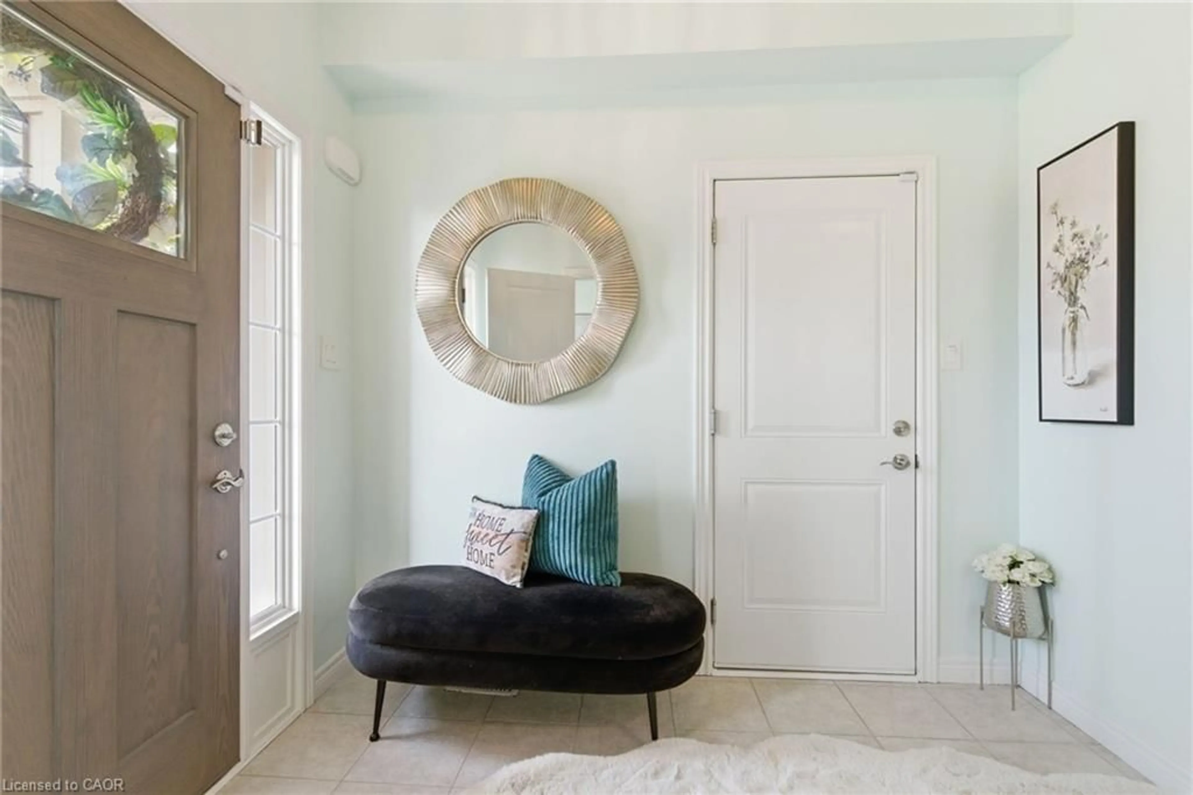 Indoor entryway for 440 Ridgeway Rd, Crystal Beach Ontario L0S 1B0