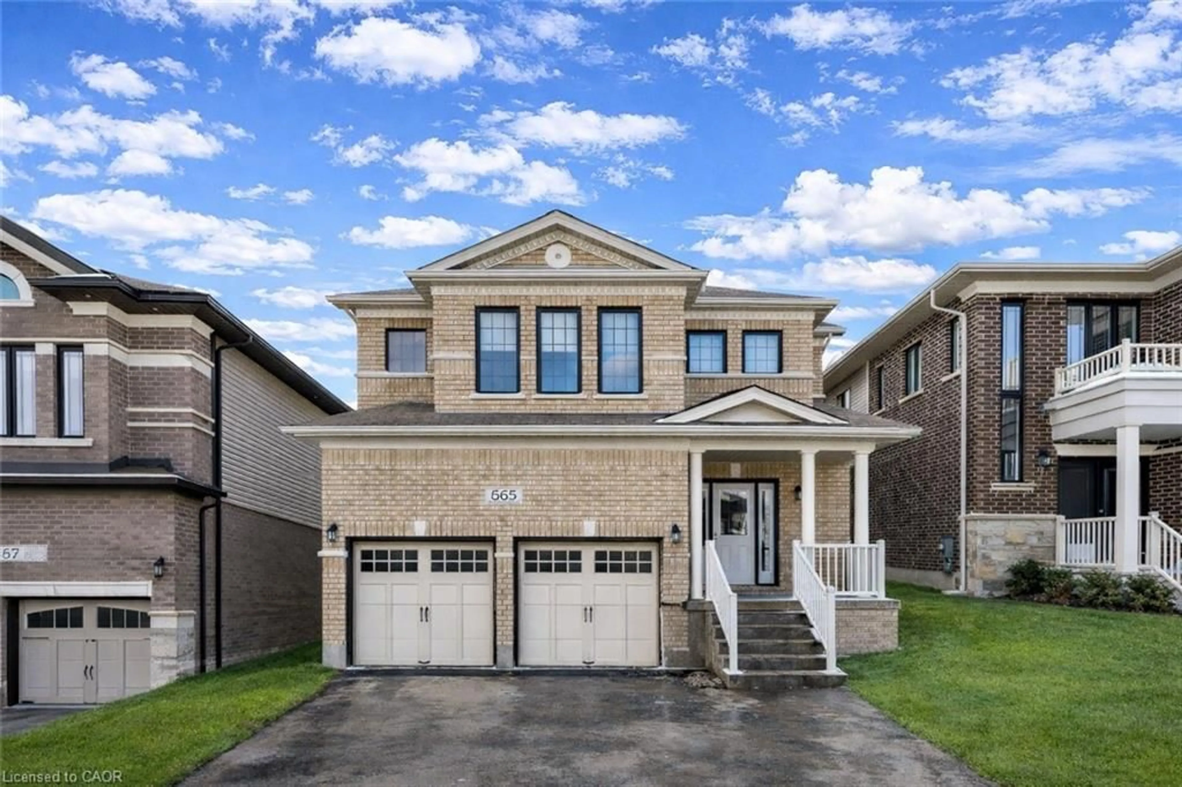 Home with brick exterior material, street for 565 Florencedale Cres, Kitchener Ontario N2R 0N3