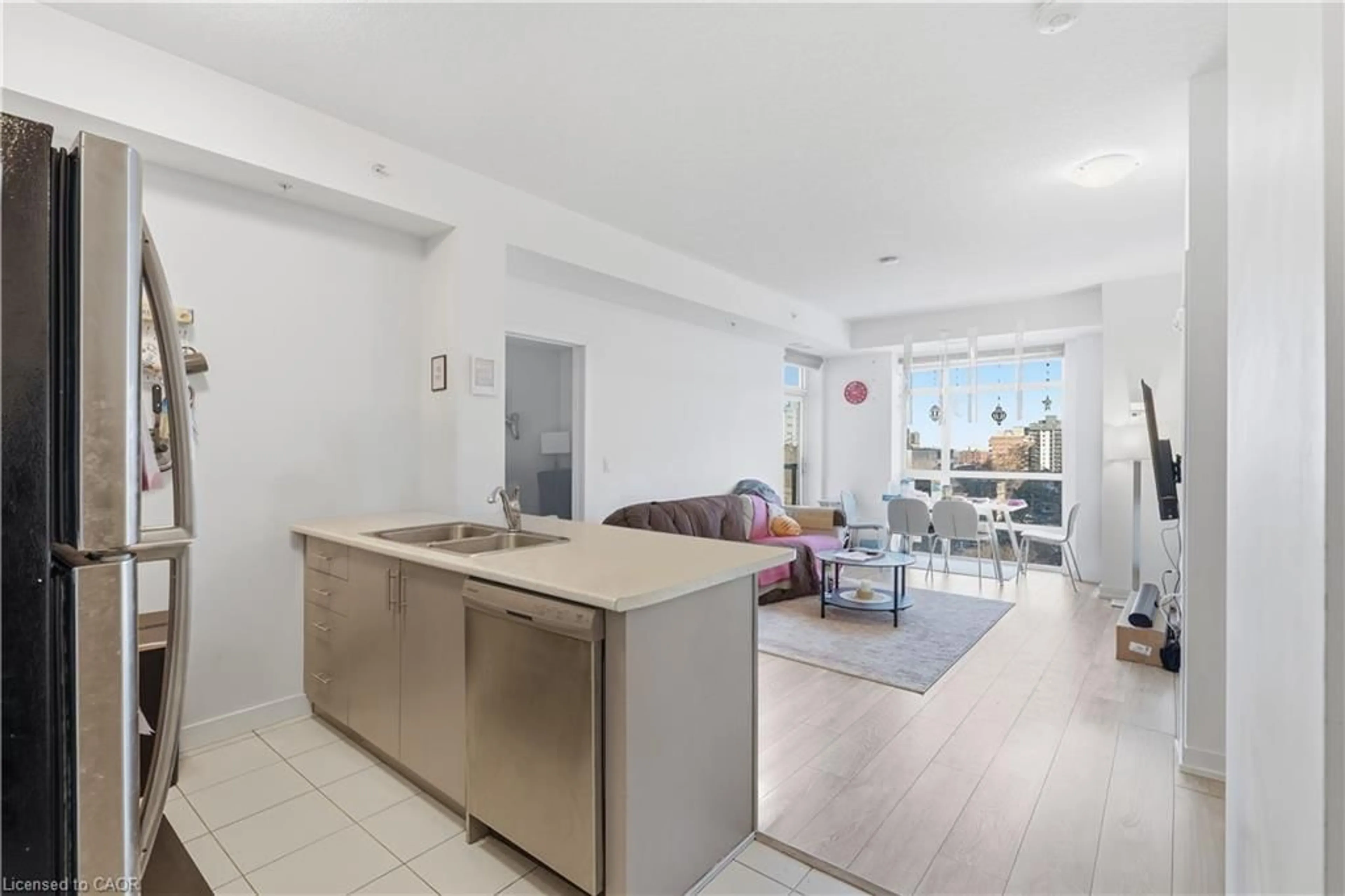 Unknown for 81 Robinson St #807, Hamilton Ontario L8P 0C2