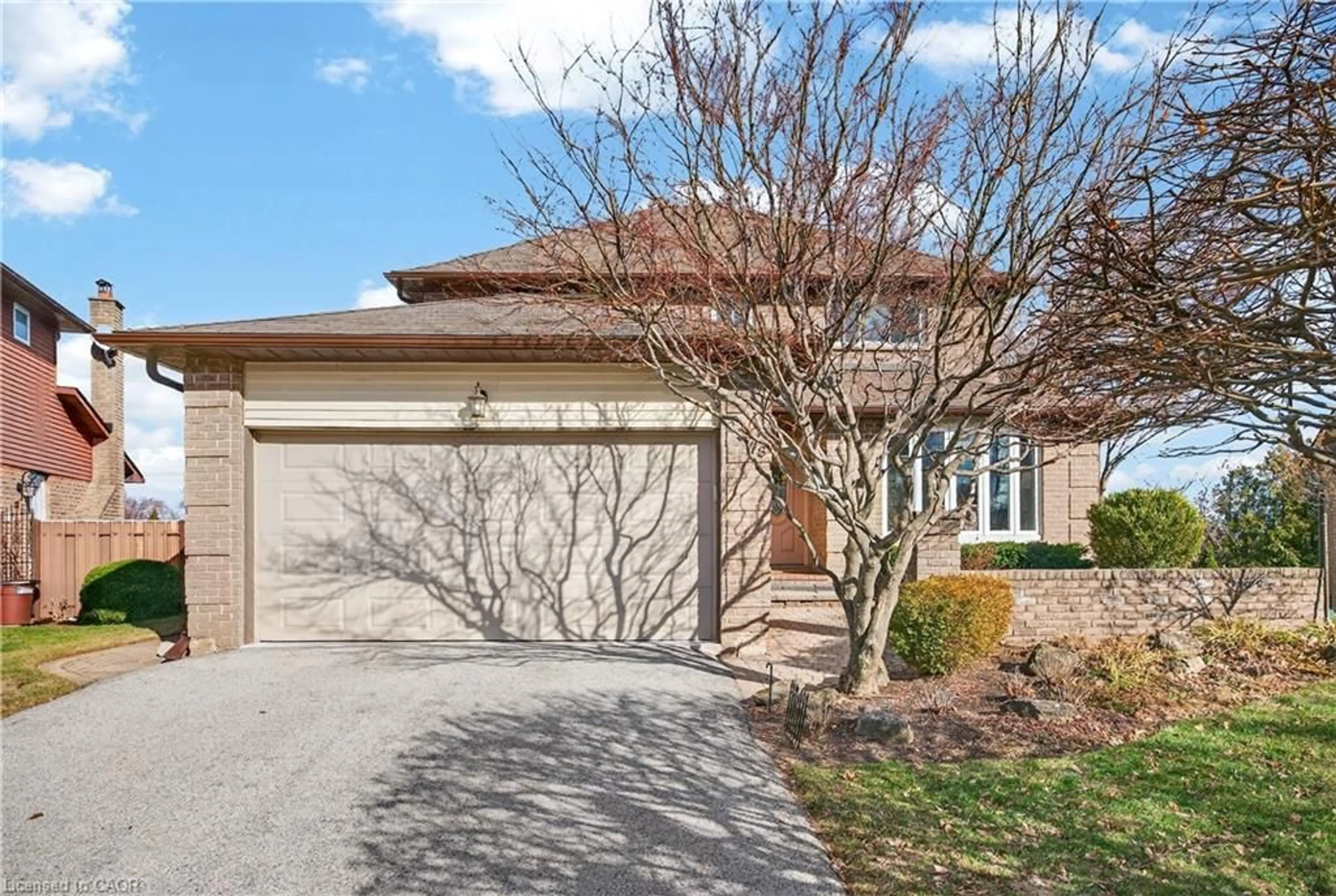 Home with brick exterior material, street for 2378 Arnold Cres, Burlington Ontario L7P 4G3