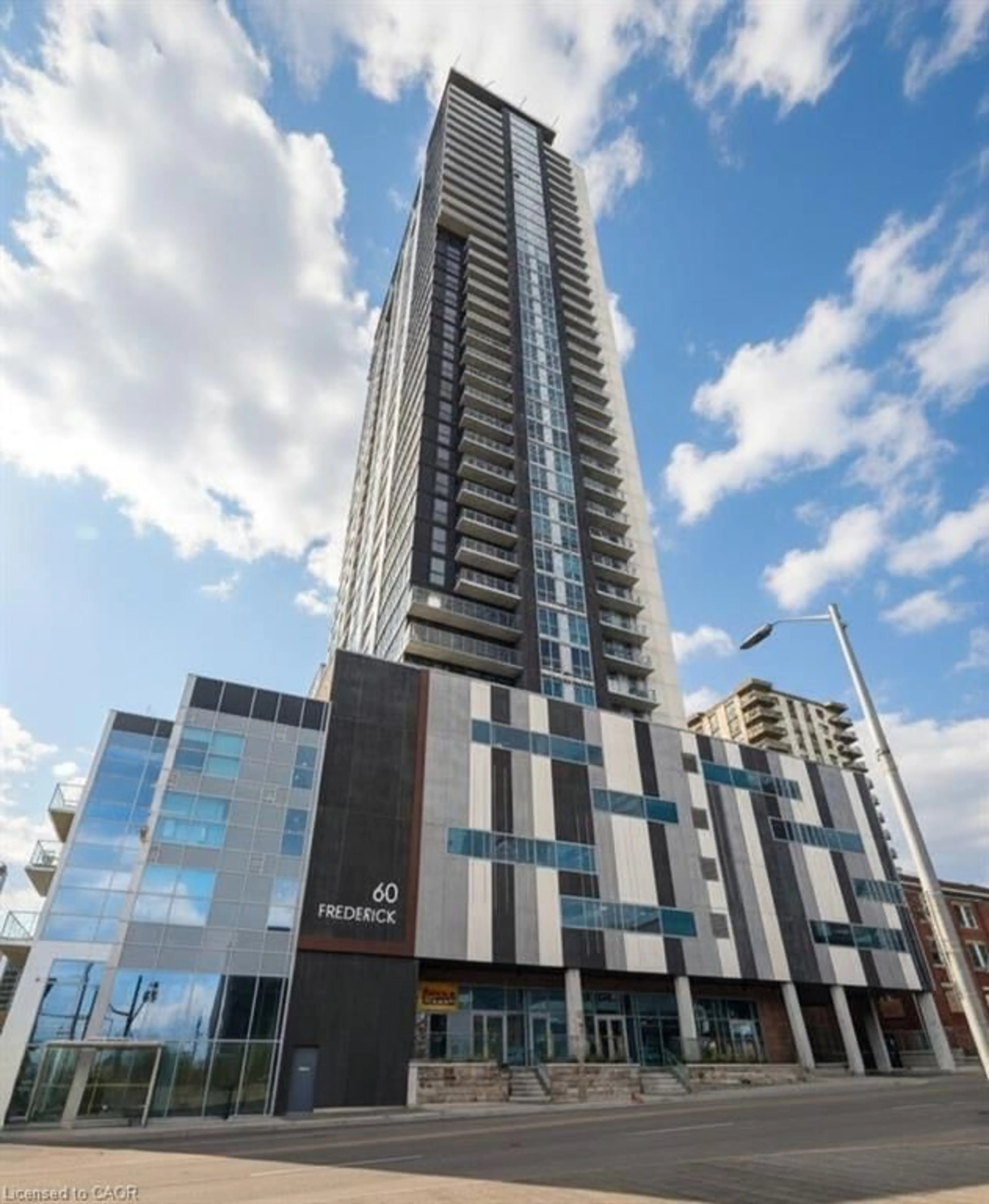 Indoor foyer for 60 Frederick St #2710, Kitchener Ontario N2H 0C7