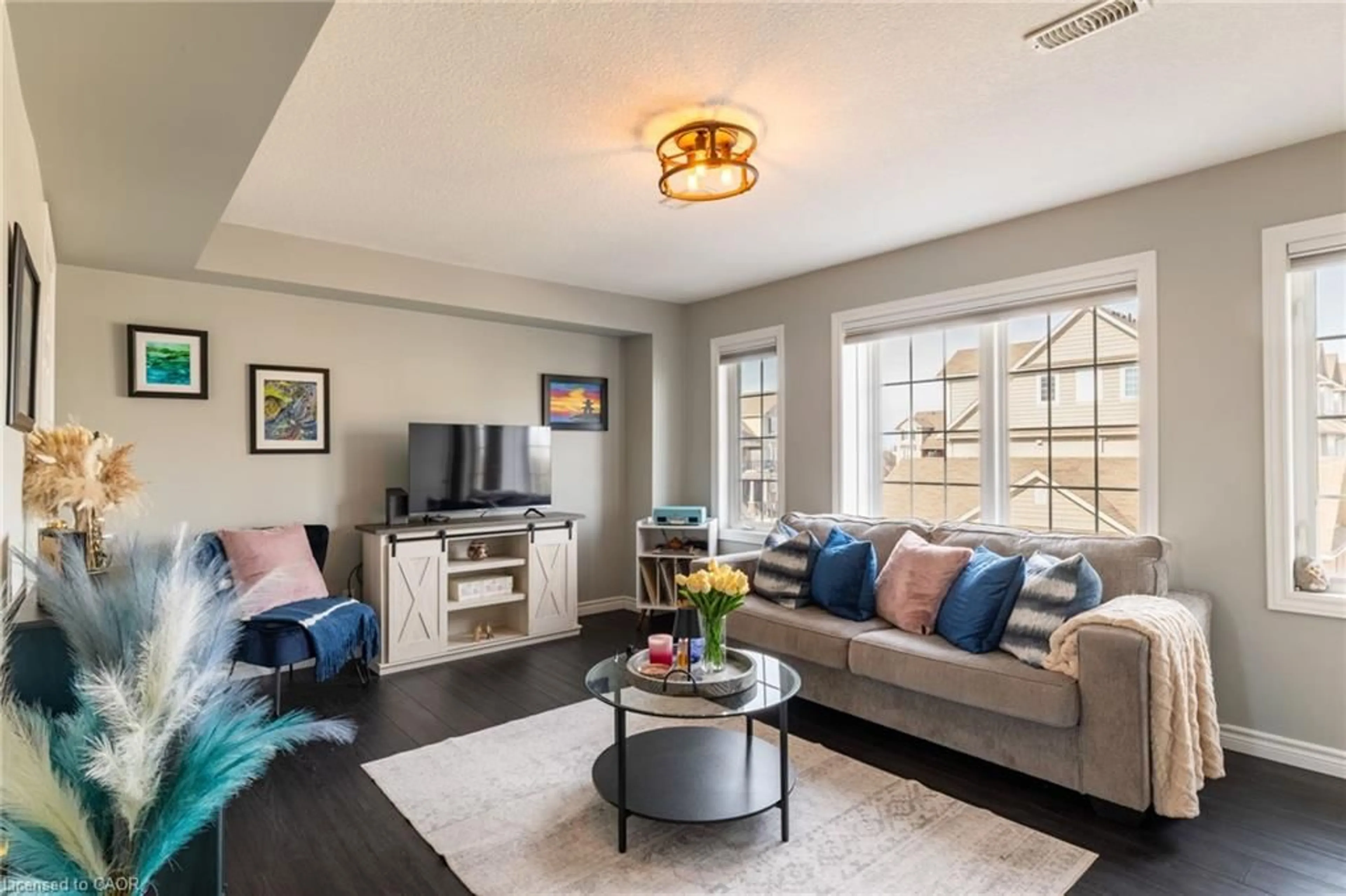 Living room with furniture, unknown for 638 Woodlawn Rd #B, Guelph Ontario N1E 0K4