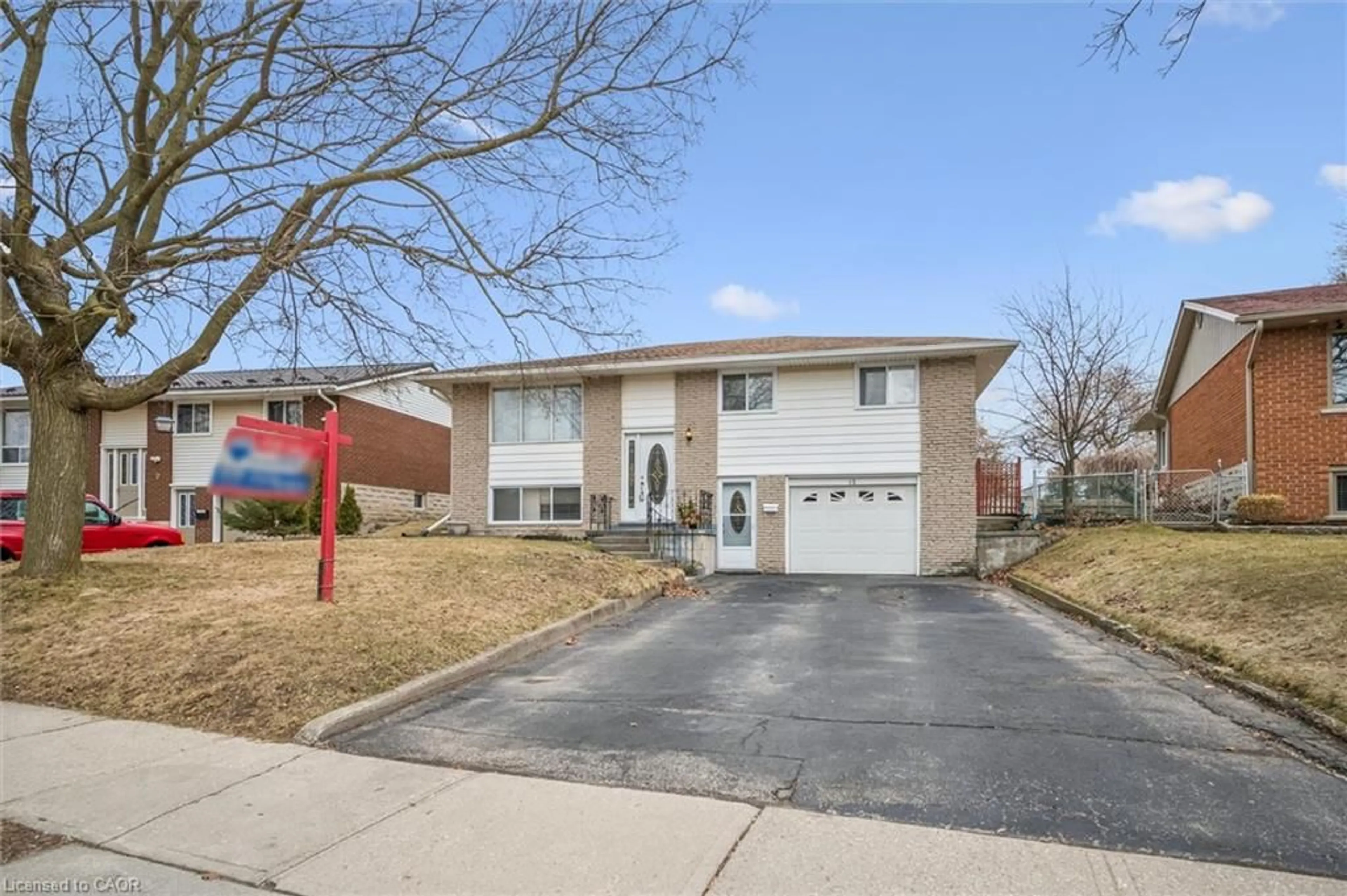 Home with brick exterior material, street for 15 Wedgewood Dr, Cambridge Ontario N1S 2A8