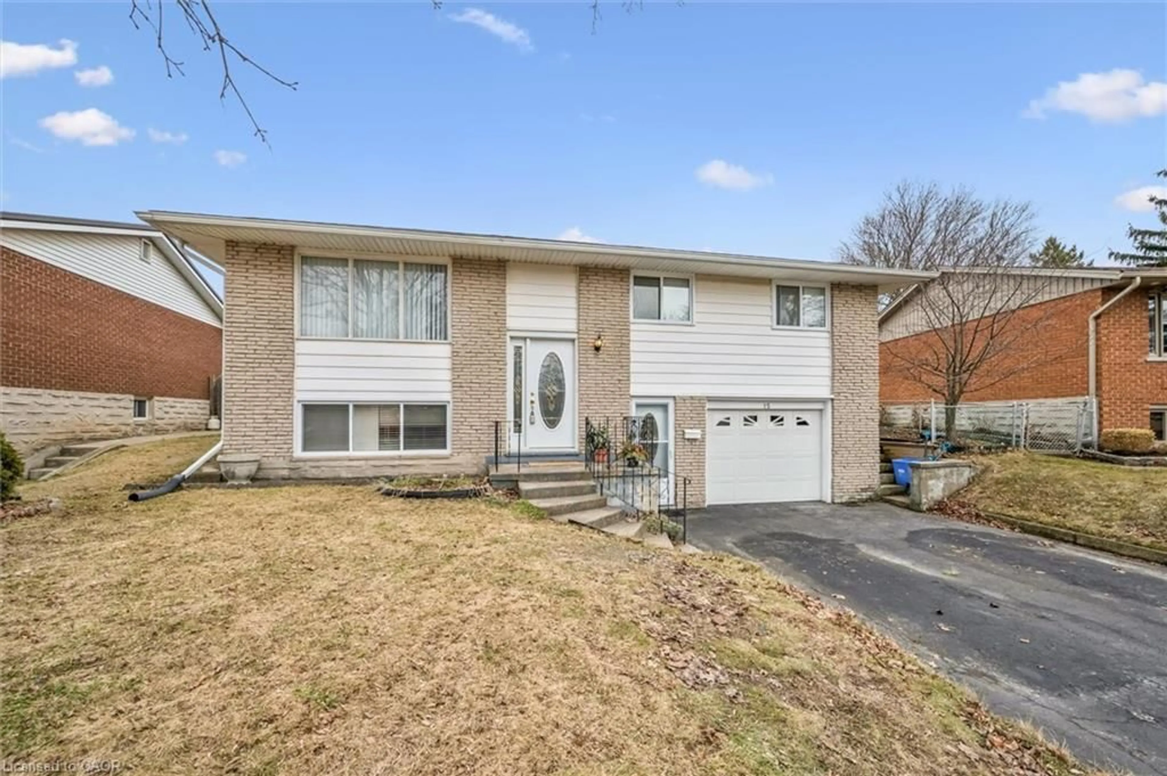 Home with brick exterior material, street for 15 Wedgewood Dr, Cambridge Ontario N1S 2A8