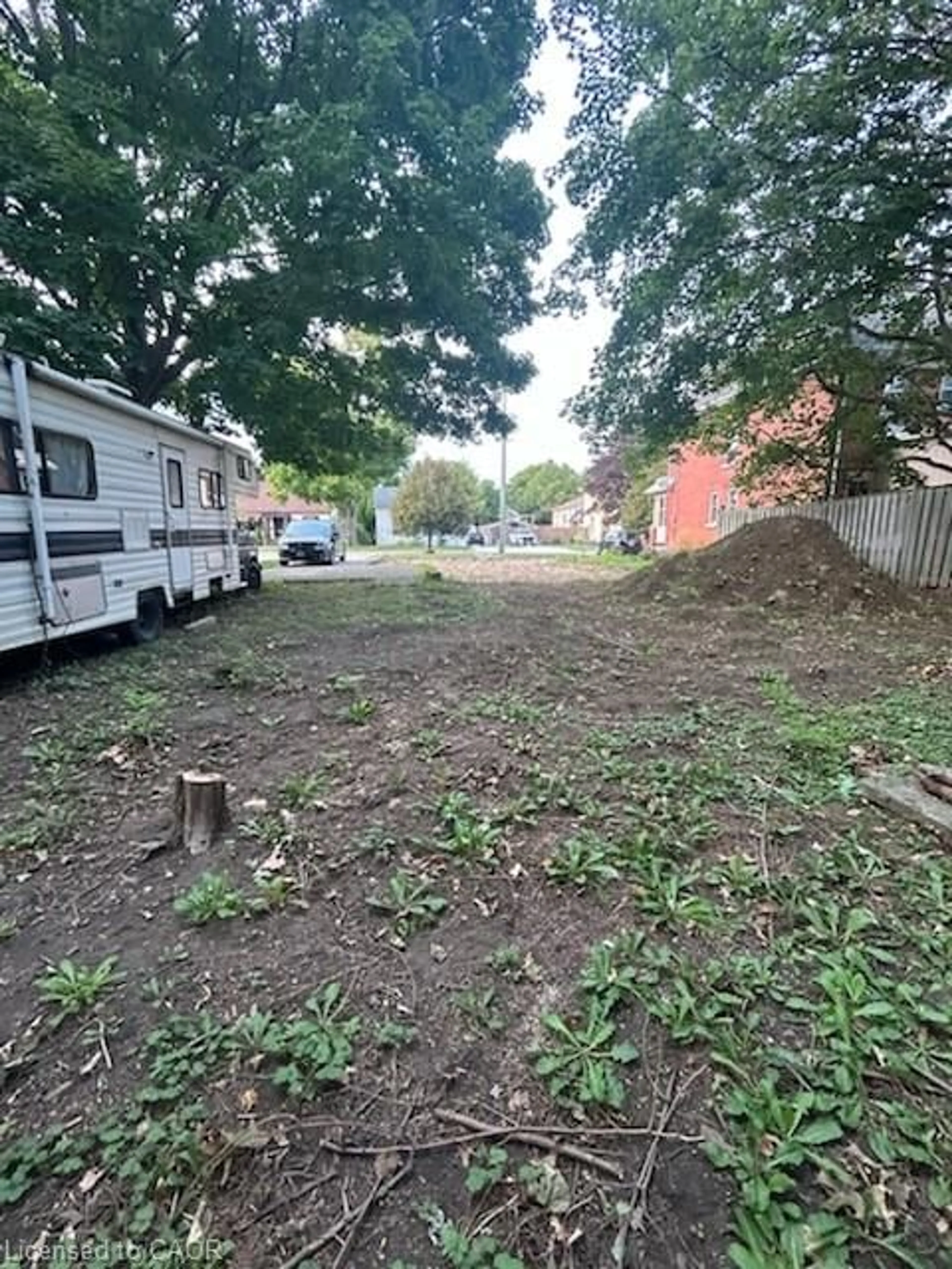 A pic from outside/outdoor area/front of a property/back of a property/a pic from drone, street for 170 St David St, Goderich Ontario N7A 1L8