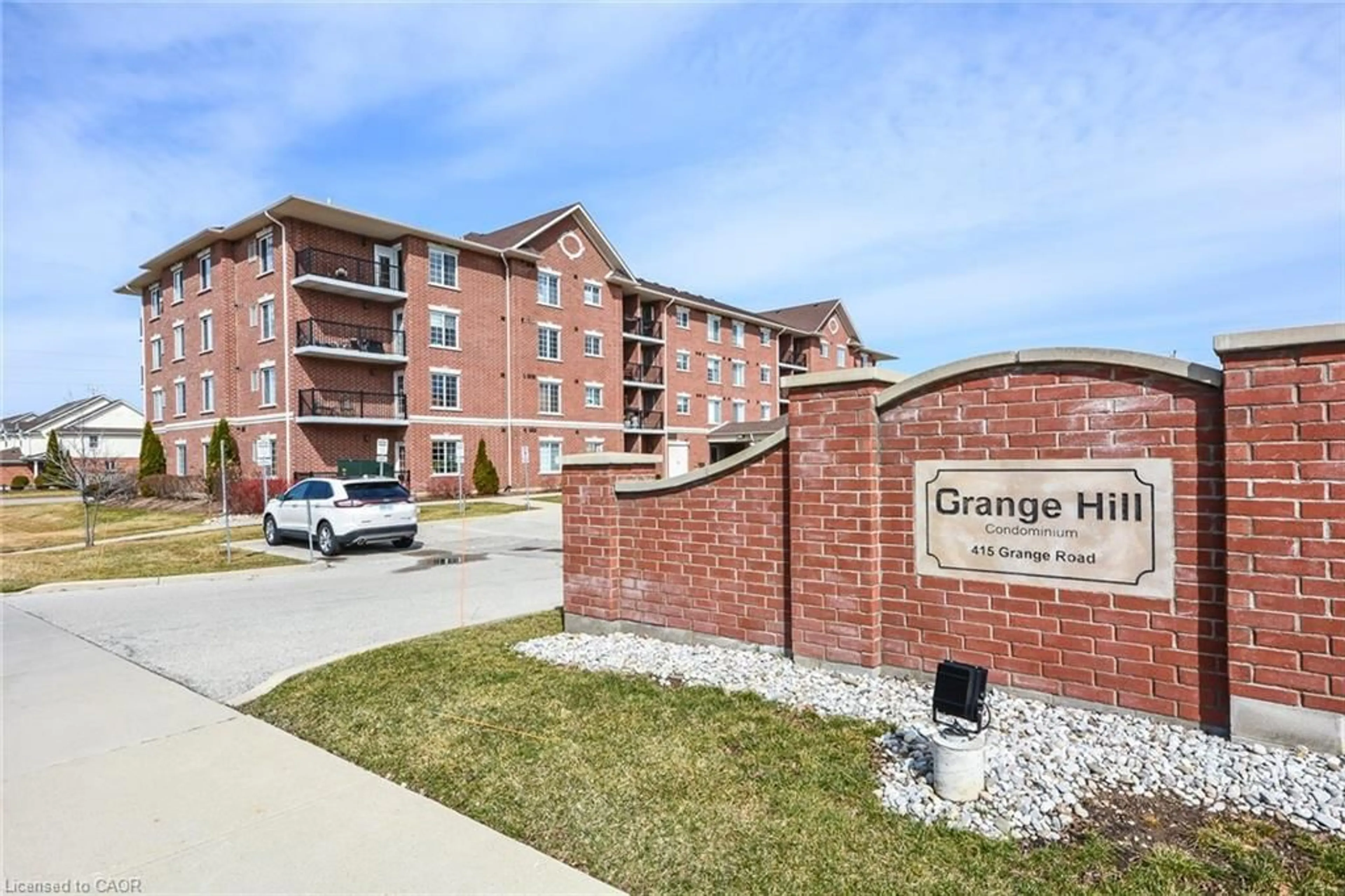 Home with brick exterior material, building for 415 Grange Rd, Guelph Ontario N1C 1C4