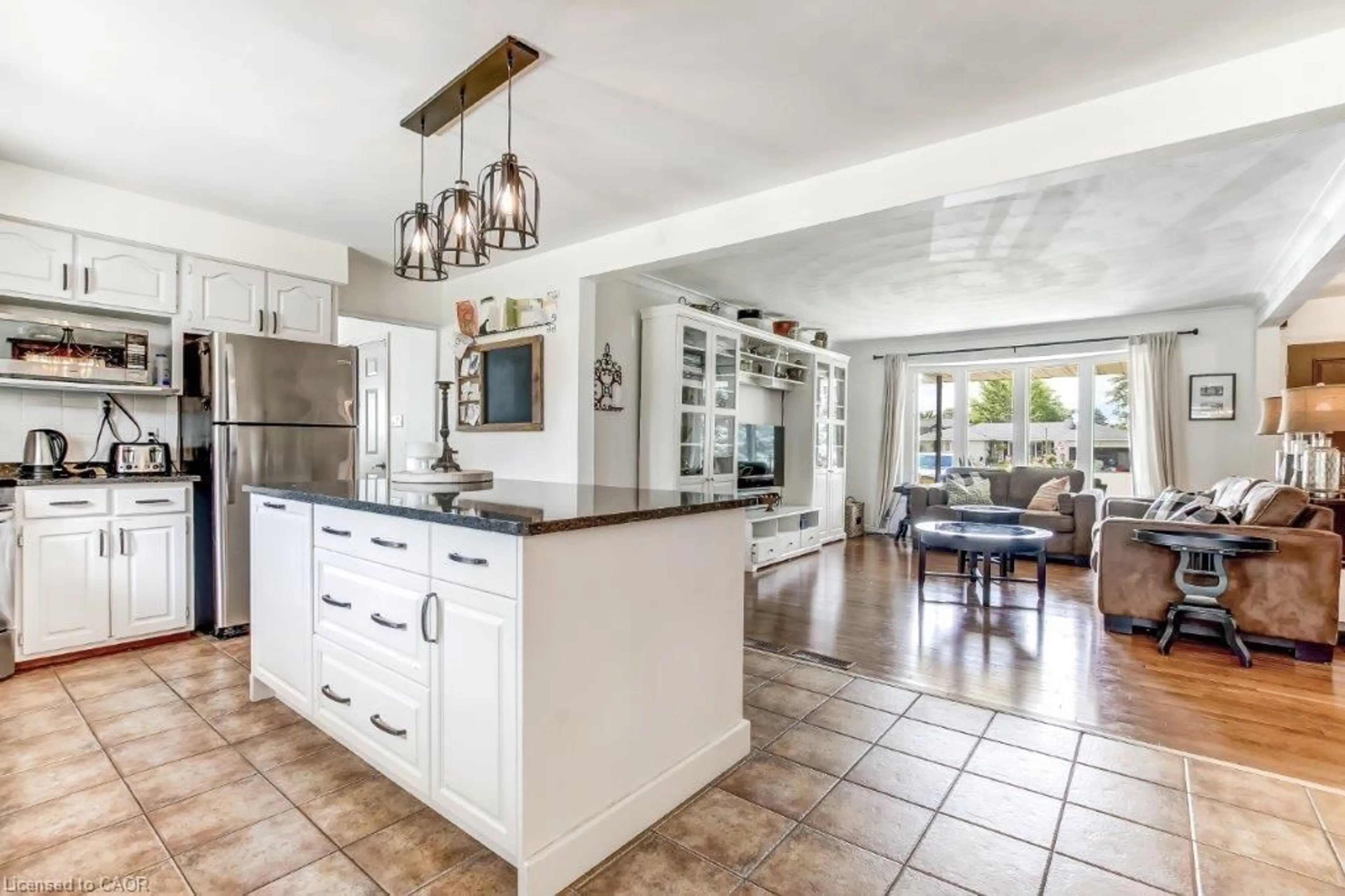 Open concept kitchen, ceramic/tile floor for 4 Donjon Blvd, Port Dover Ontario N0A 1N7