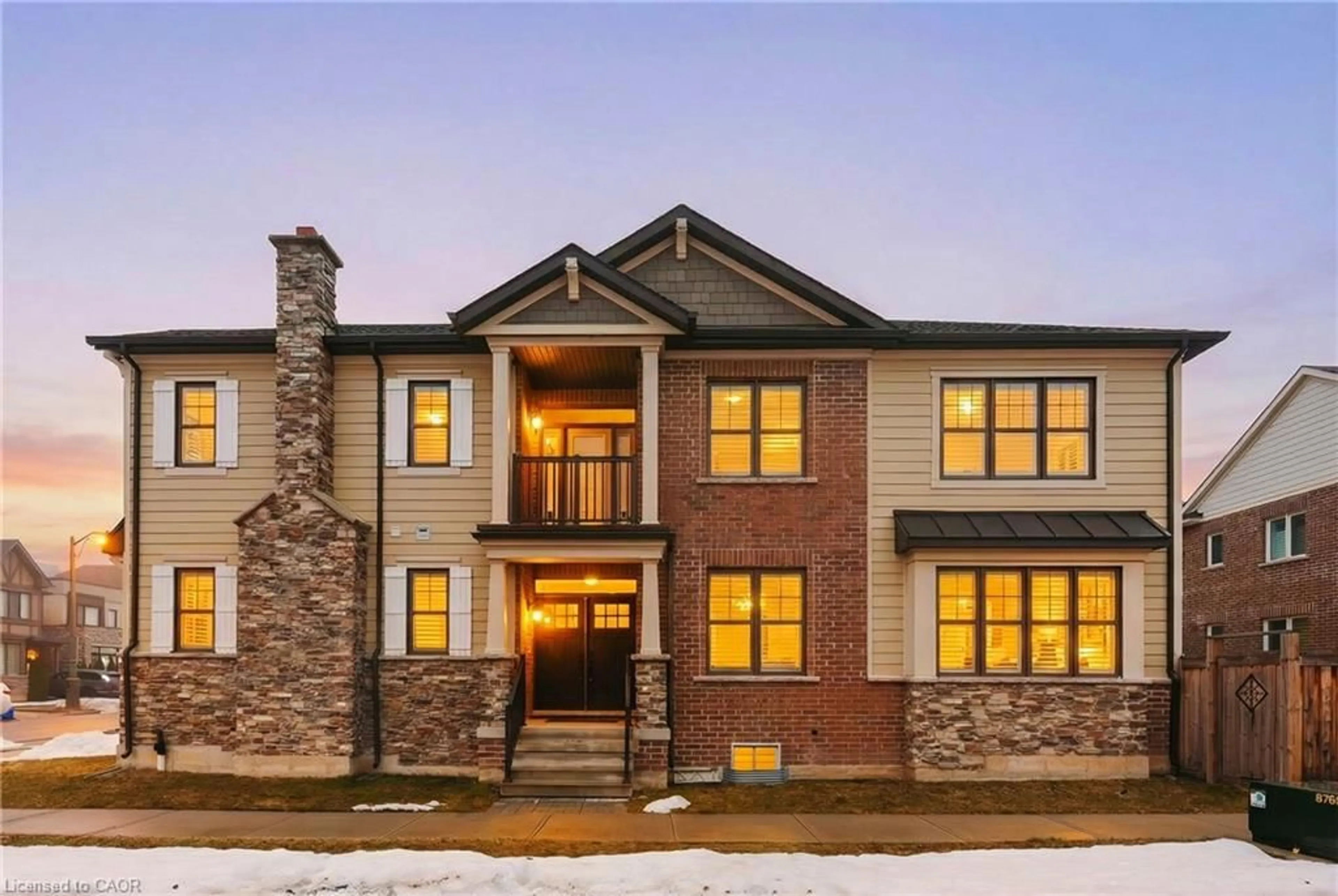 Home with brick exterior material, unknown for 3209 Daisy Way, Oakville Ontario L6M 1L4