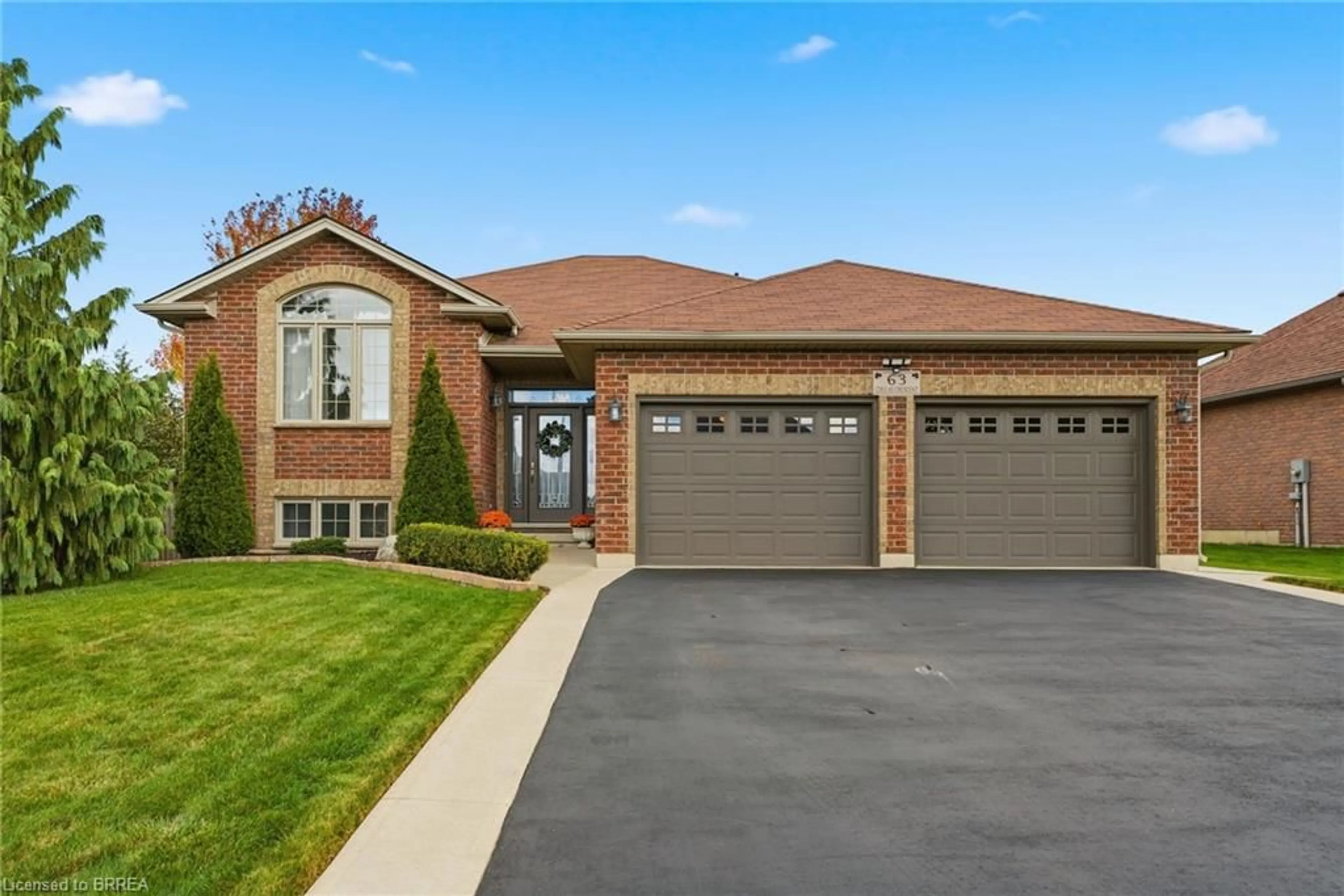 Home with brick exterior material, street for 63 Coulas Cres, Waterford Ontario N0E 1Y0