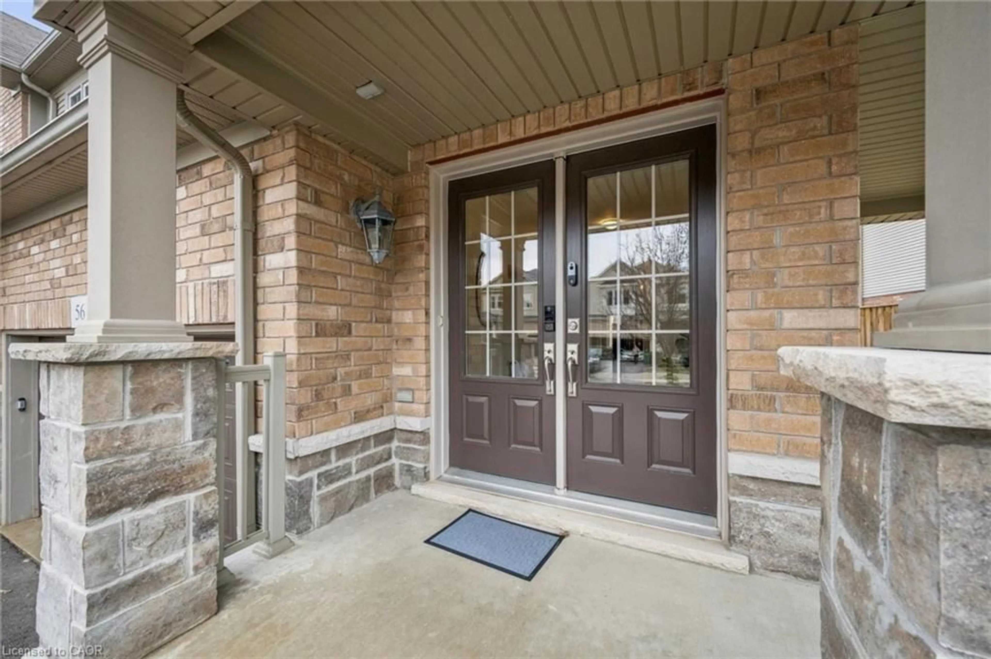 Indoor entryway for 56 Condor St, Kitchener Ontario N2K 0B2