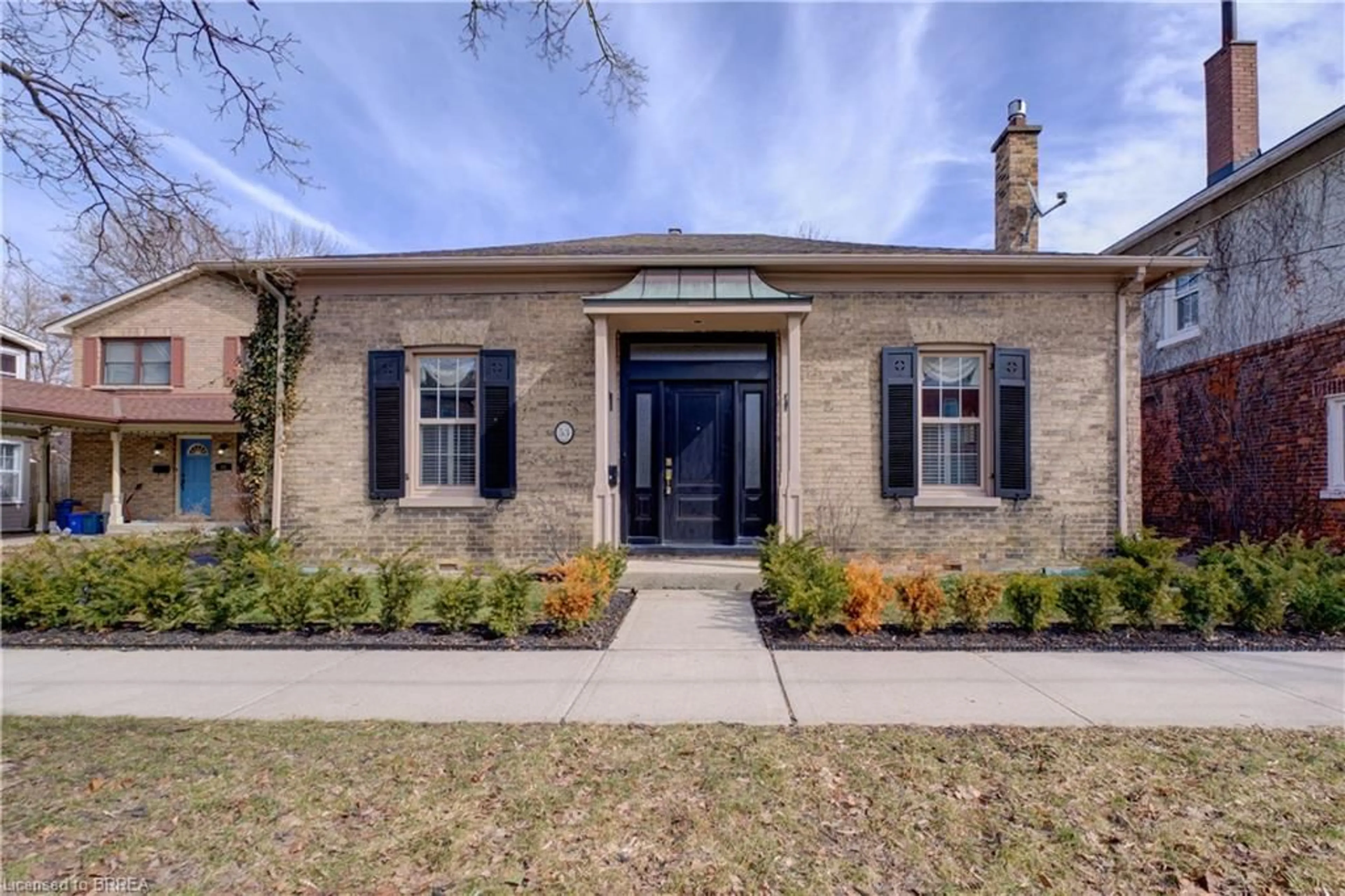 Home with brick exterior material, street for 53 William St, Brantford Ontario N3T 3K6