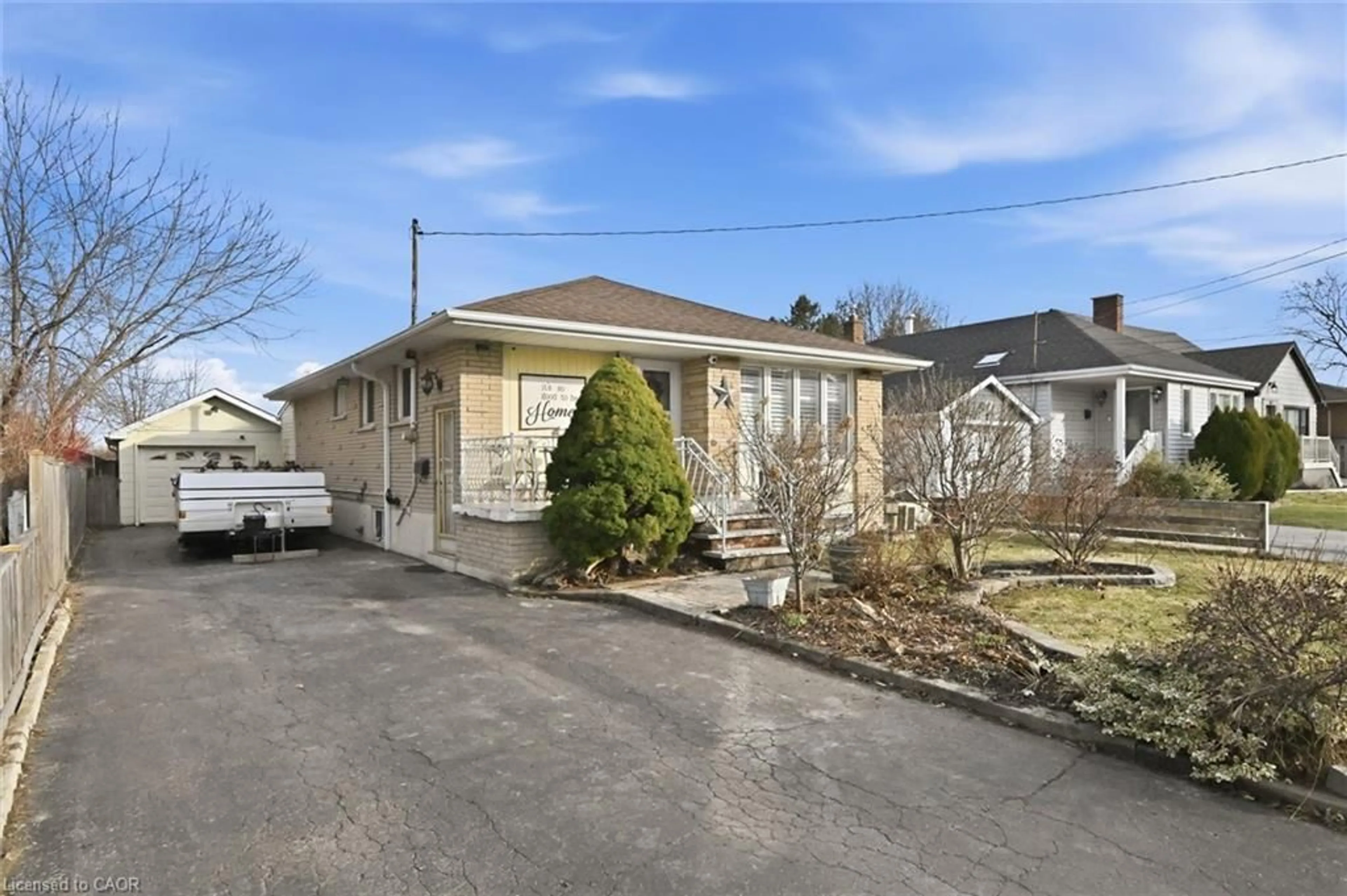 Unknown for 155 Ridge St, Hamilton Ontario L9A 2X4