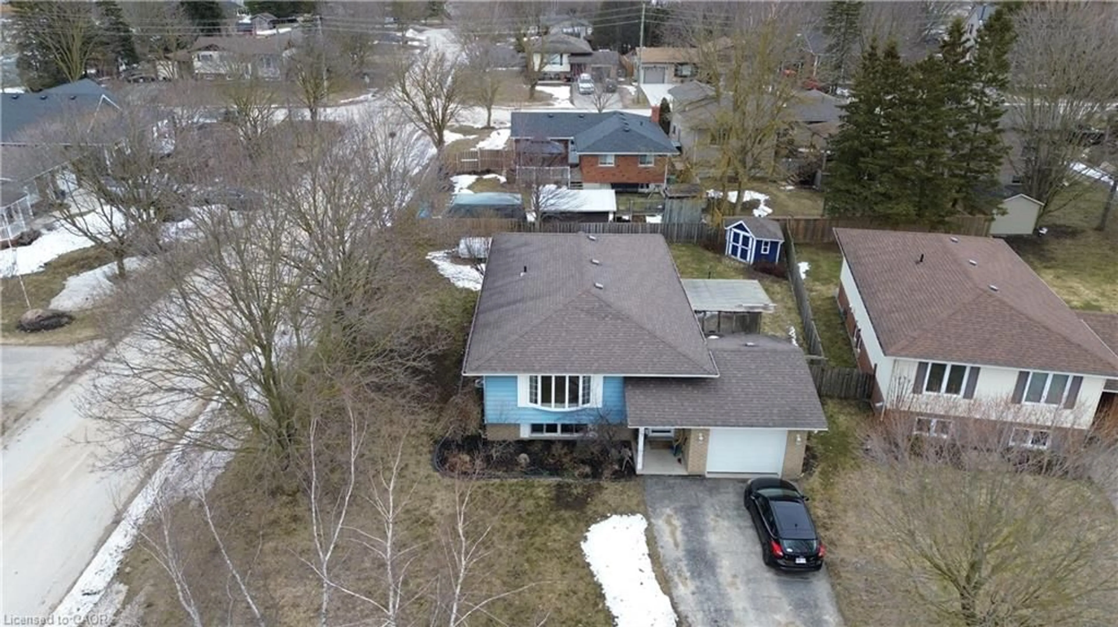 A pic from outside/outdoor area/front of a property/back of a property/a pic from drone, street for 294 Forest Glen Dr, Mount Forest Ontario N0G 2L2