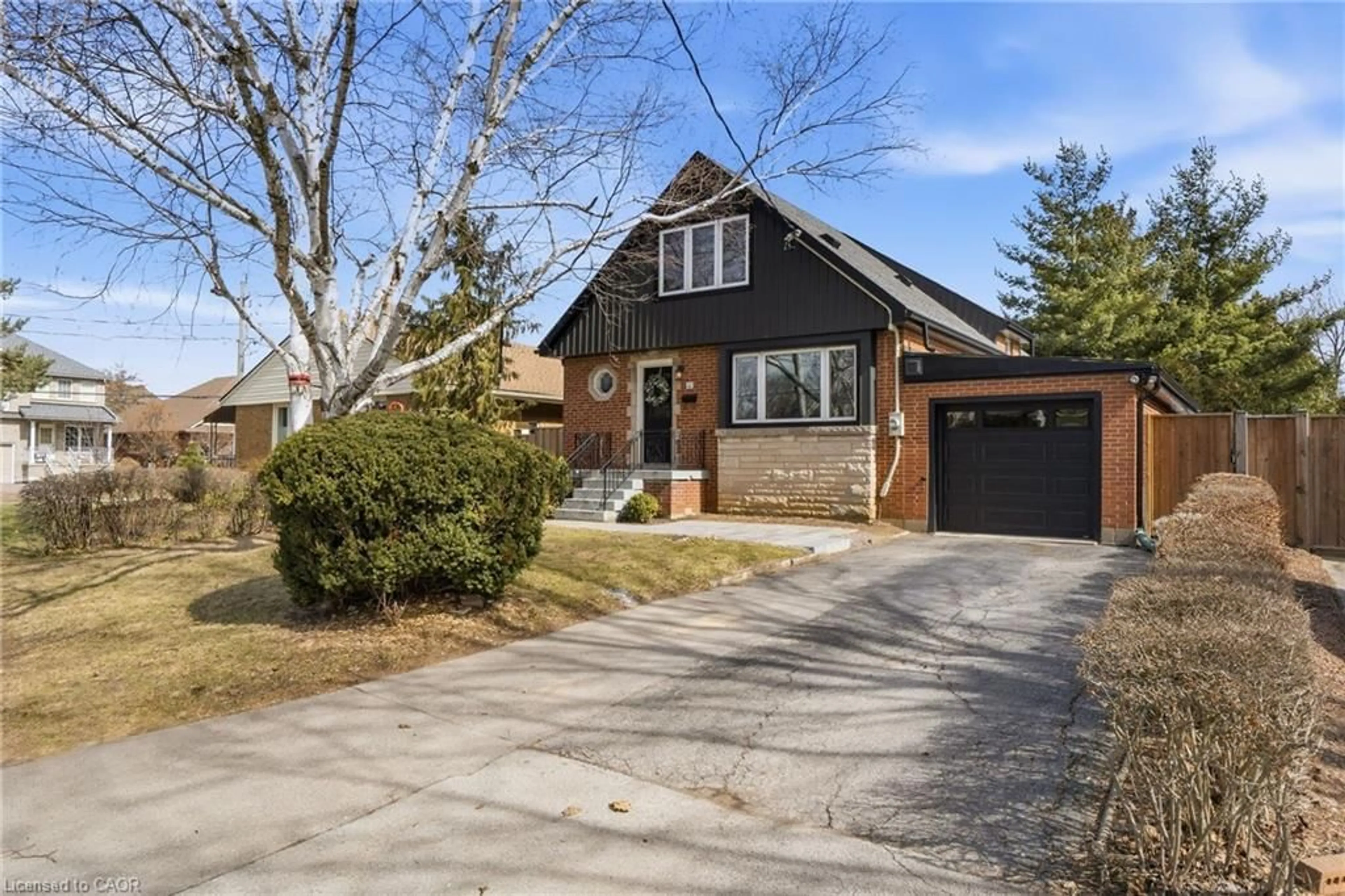 Home with brick exterior material, street for 22 Desjardins Ave, Dundas Ontario L9H 4R2