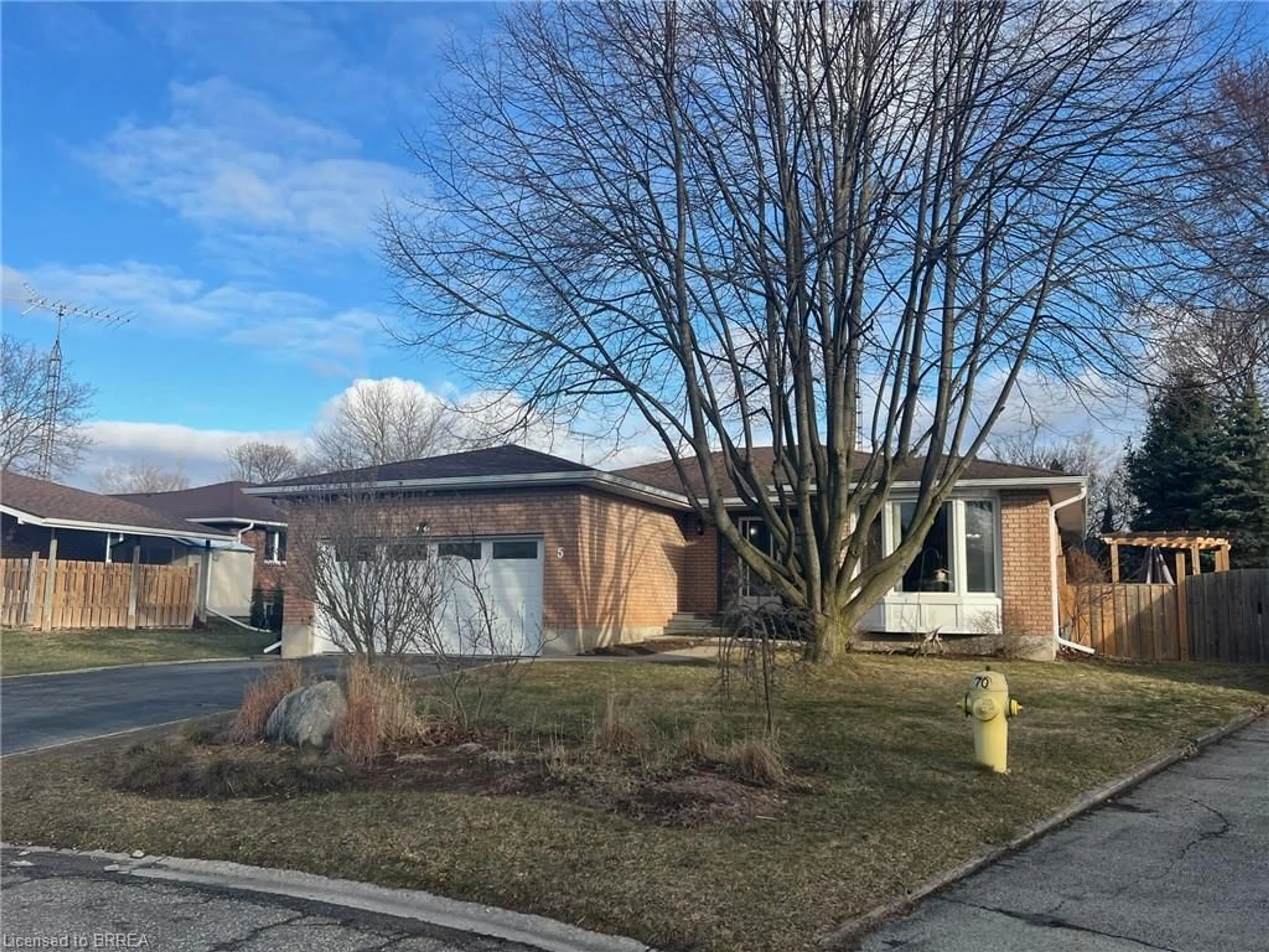 Unknown for 5 Baltic Cir, Waterford Ontario N0E 1Y0