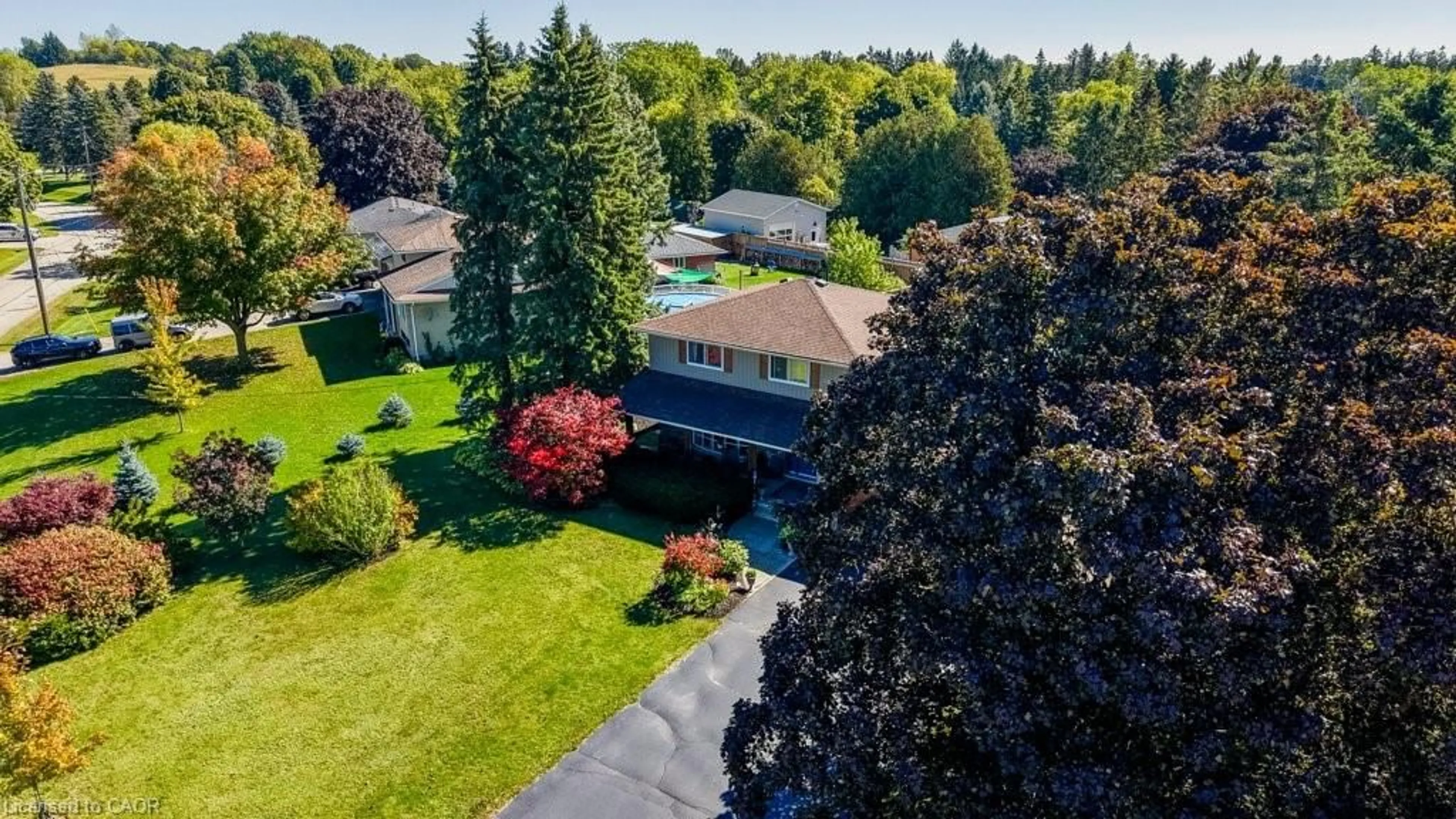 A pic from outside/outdoor area/front of a property/back of a property/a pic from drone, street for 2 Deerfield Ave, Petersburg Ontario N0B 2H0