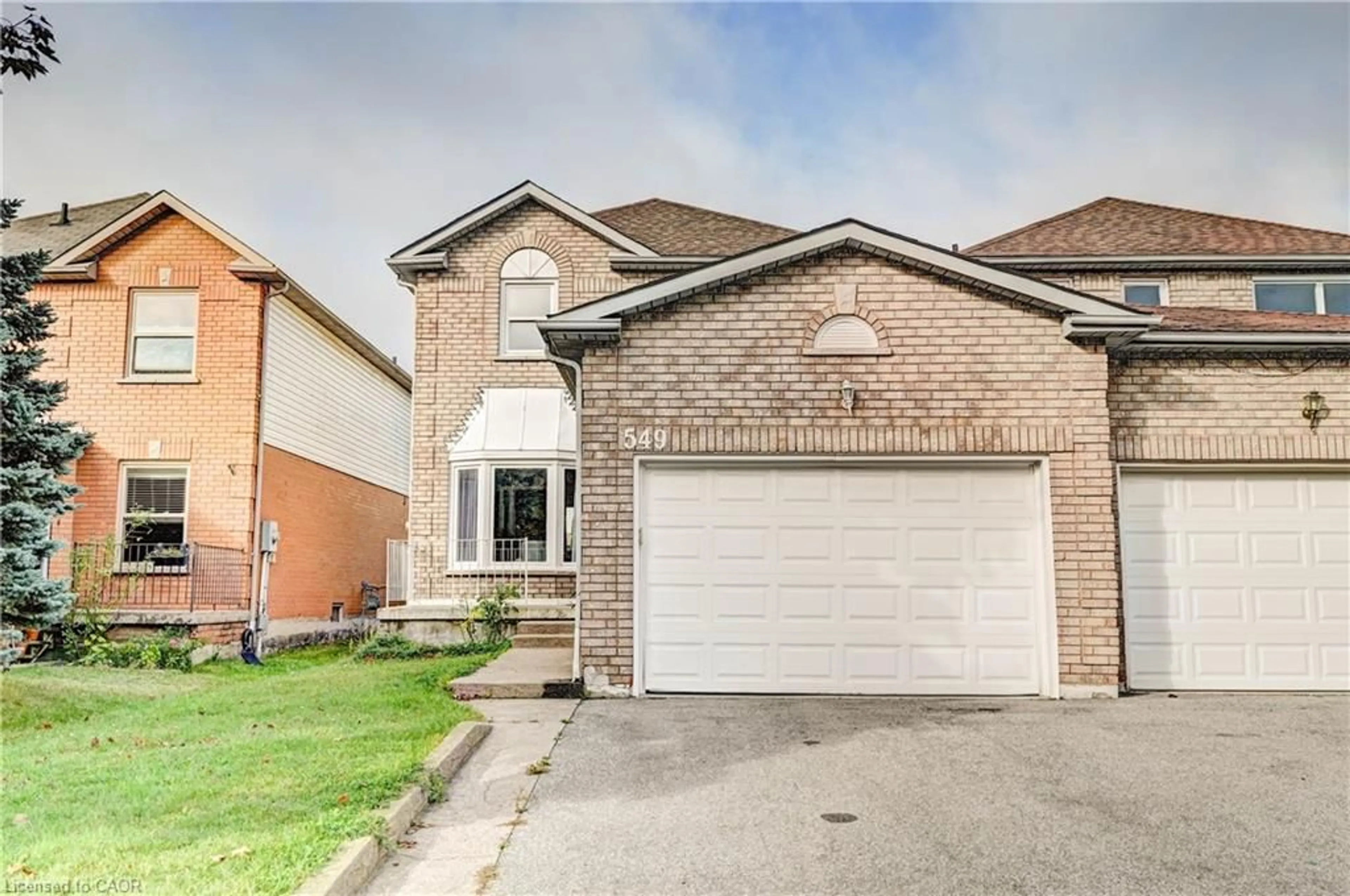 Home with brick exterior material, street for 549 Burnett Ave, Cambridge Ontario N1T 1M6