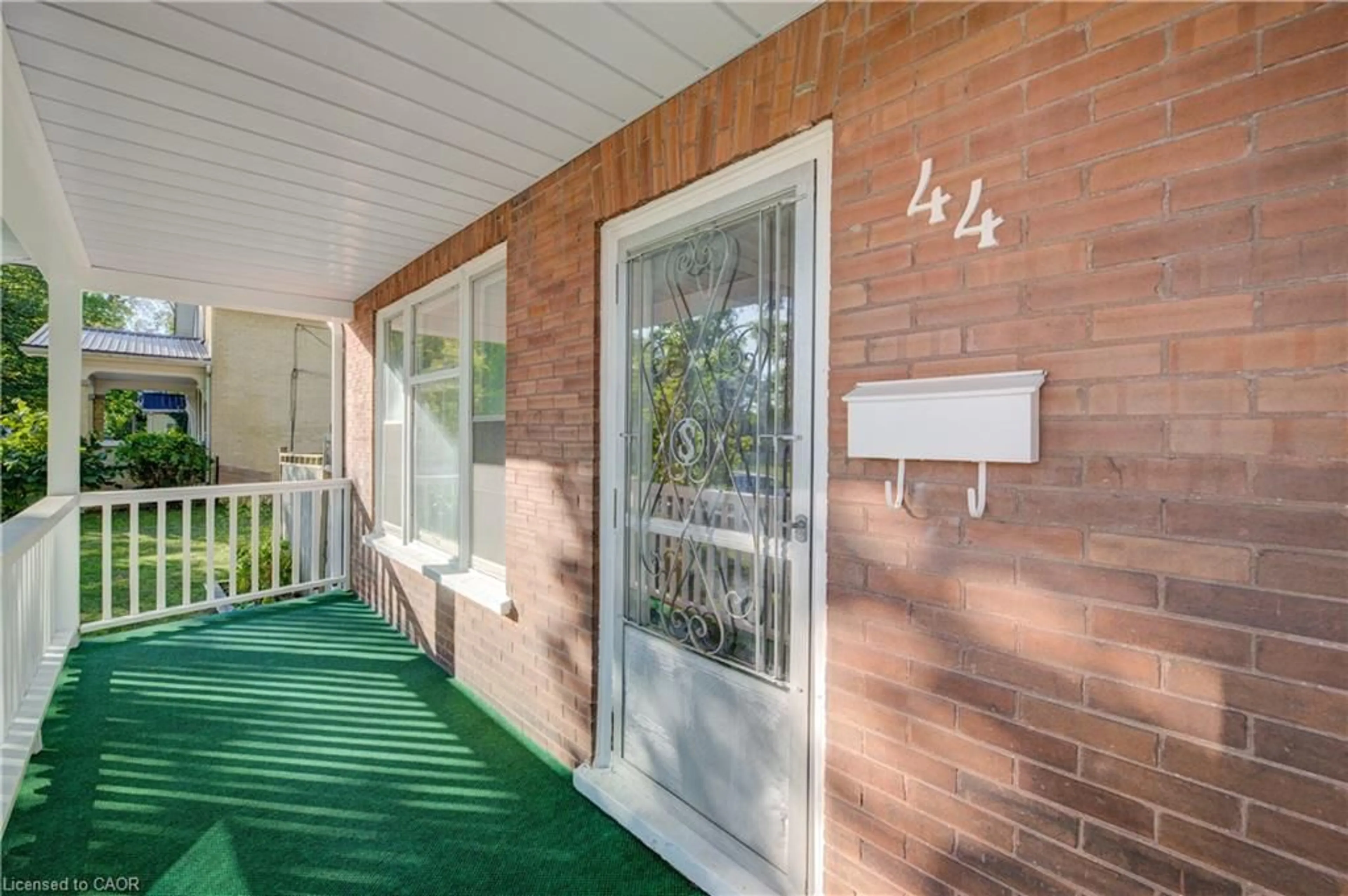 Unknown for 44 Walter St, Kitchener Ontario N2G 1S1