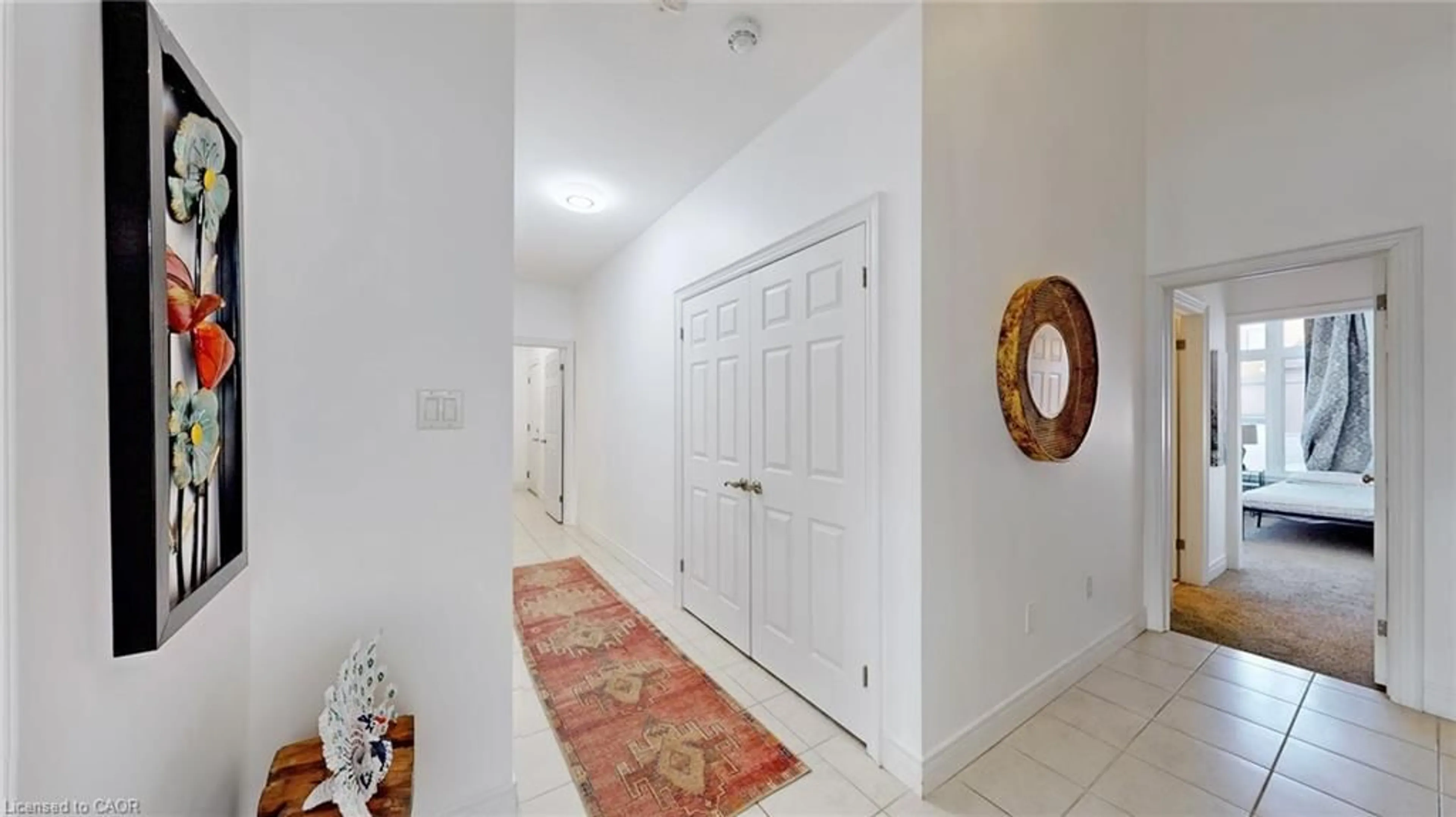 Indoor entryway for 39 Kay Cres #3, Guelph Ontario N1L 0N5