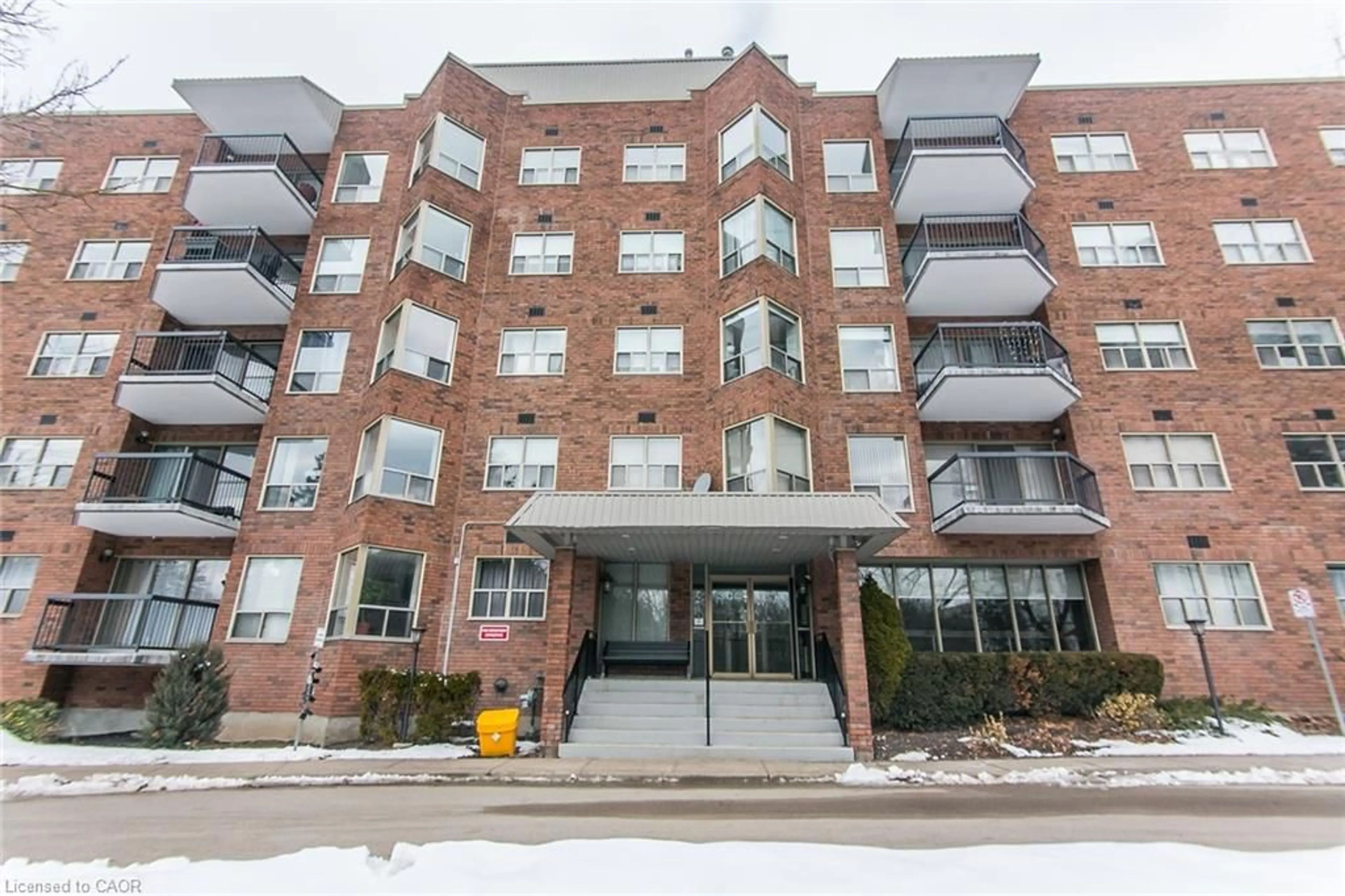 Unknown for 300 Keats Way #402, Waterloo Ontario N2L 6E6