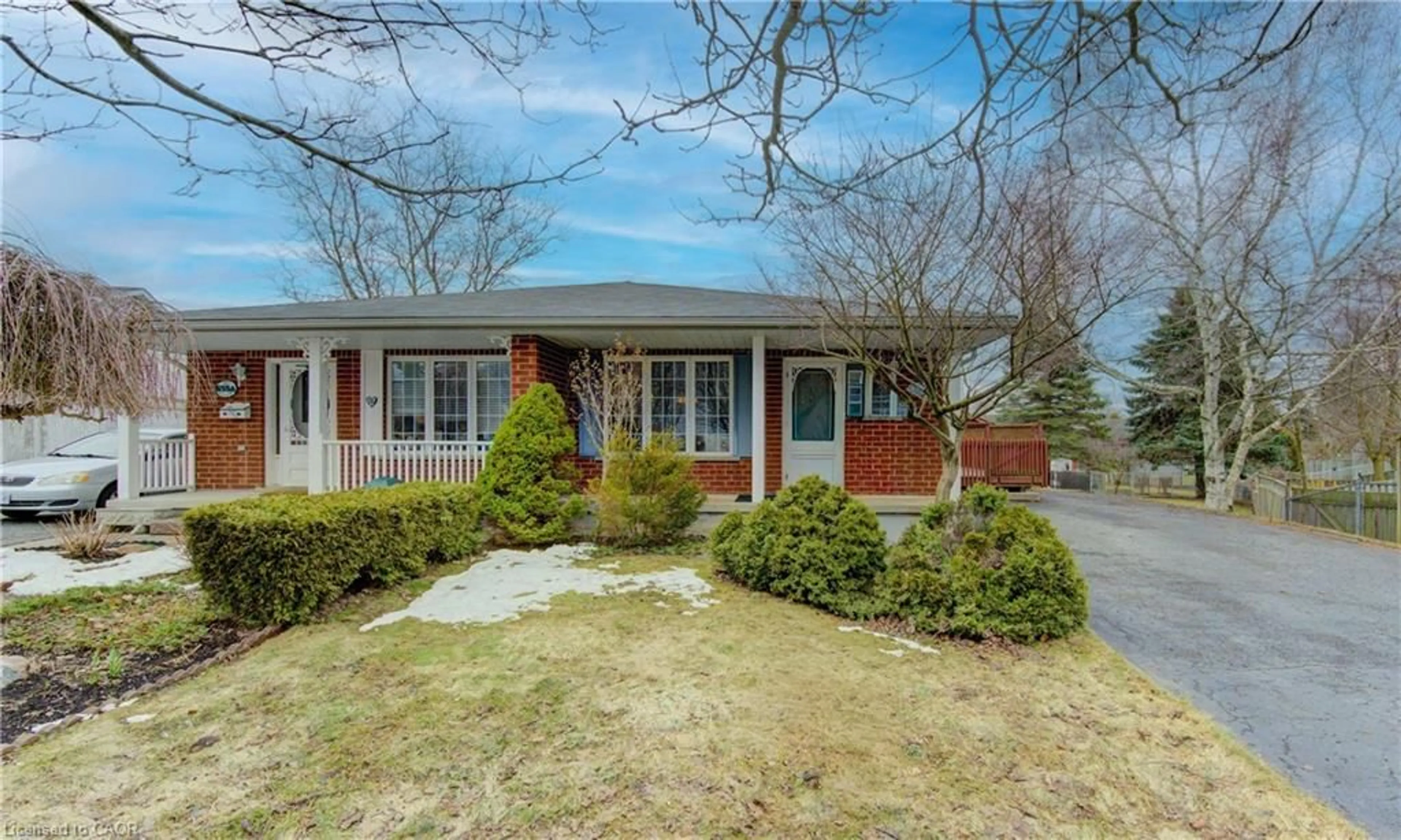 Unknown for 655 Jacob Lane #B, Waterloo Ontario N2V 2G9