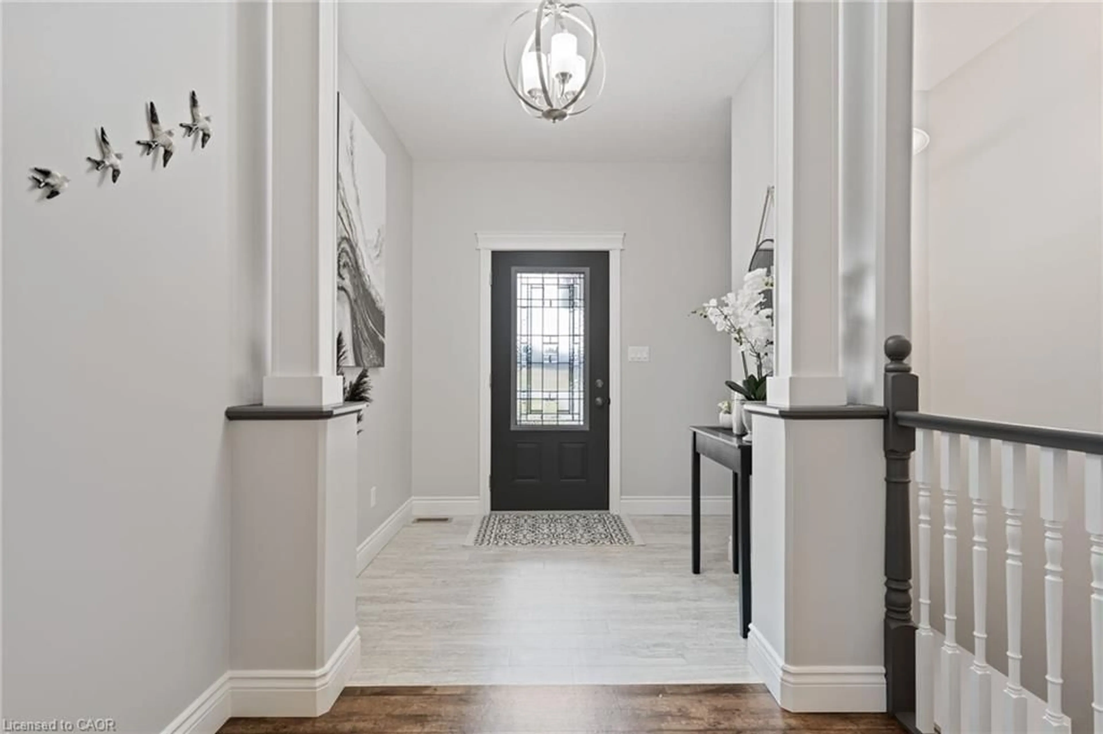 Indoor entryway for 11721 Plank Rd, Eden Ontario N0J 1H0