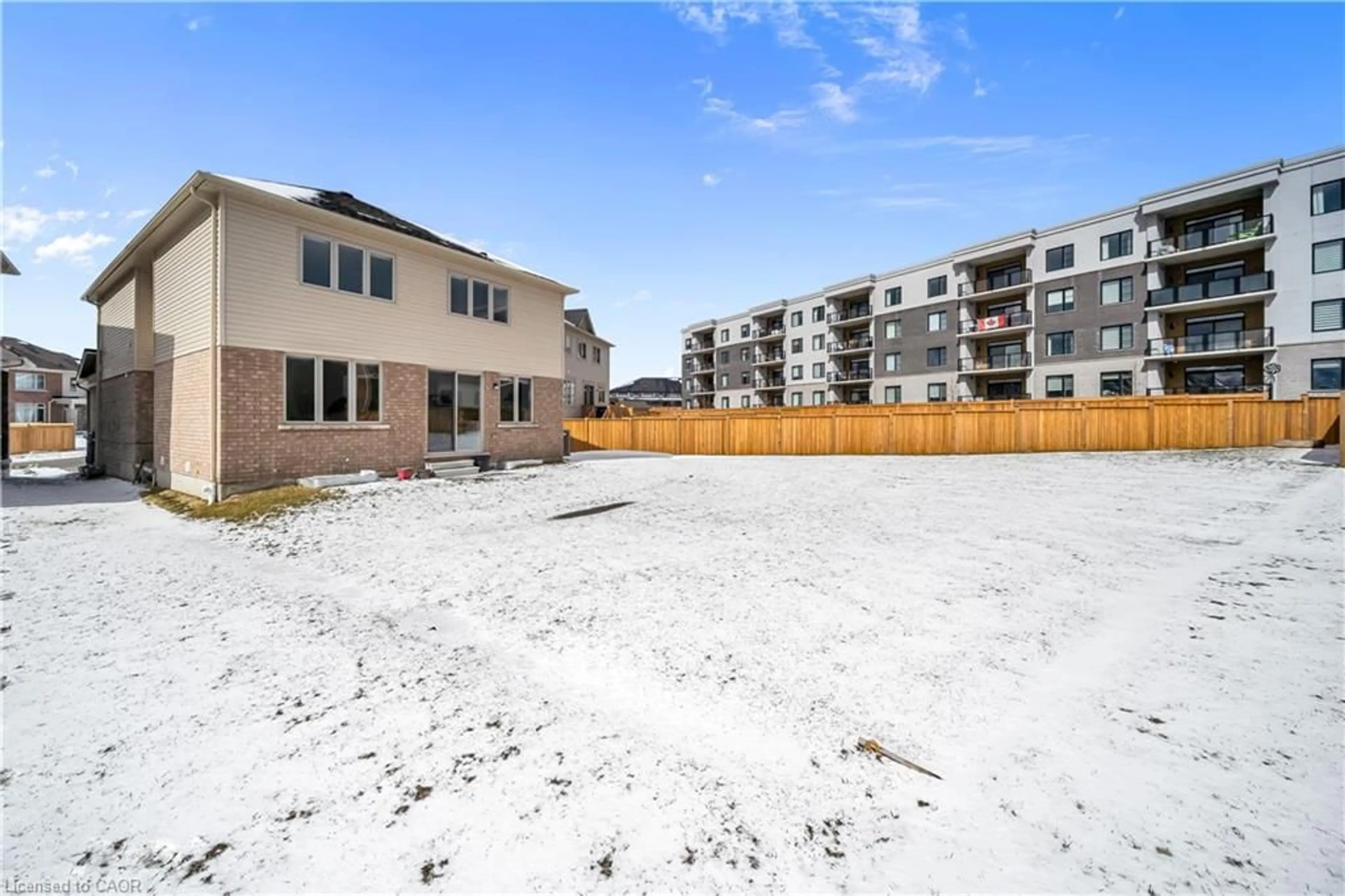 Patio, unknown for 111 Povey Rd, Fergus Ontario N1M 0J6