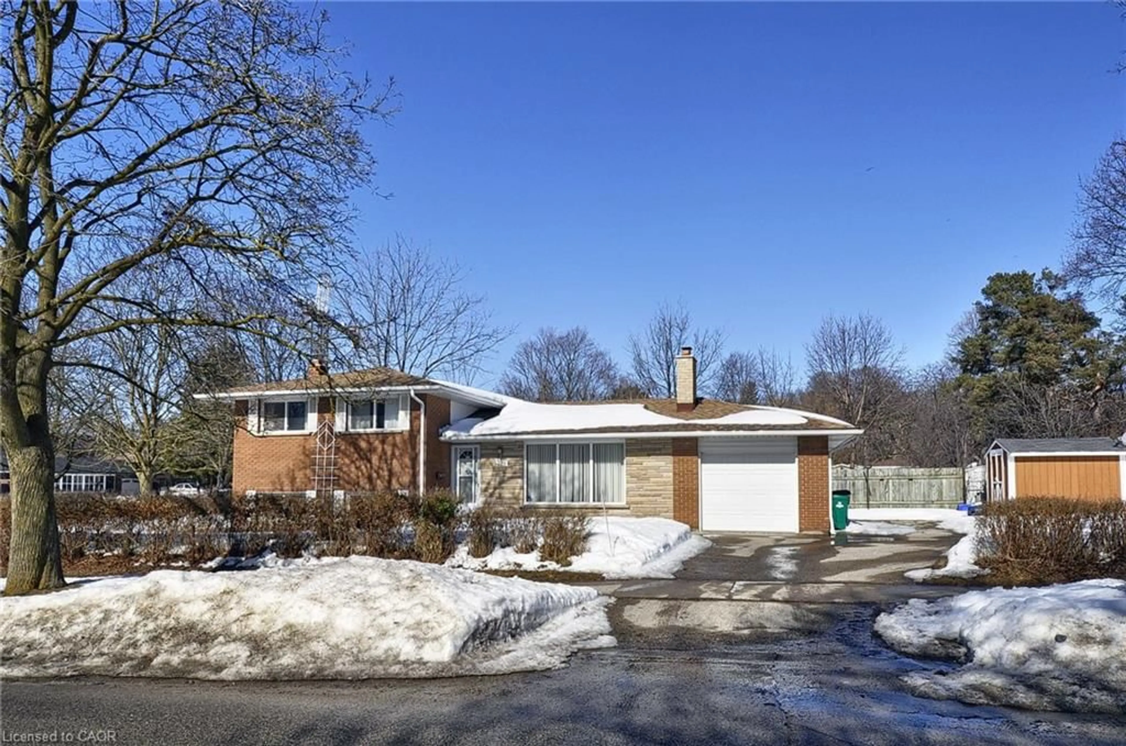 Home with brick exterior material, street for 104 Milford Ave, Waterloo Ontario N2L 3Z3