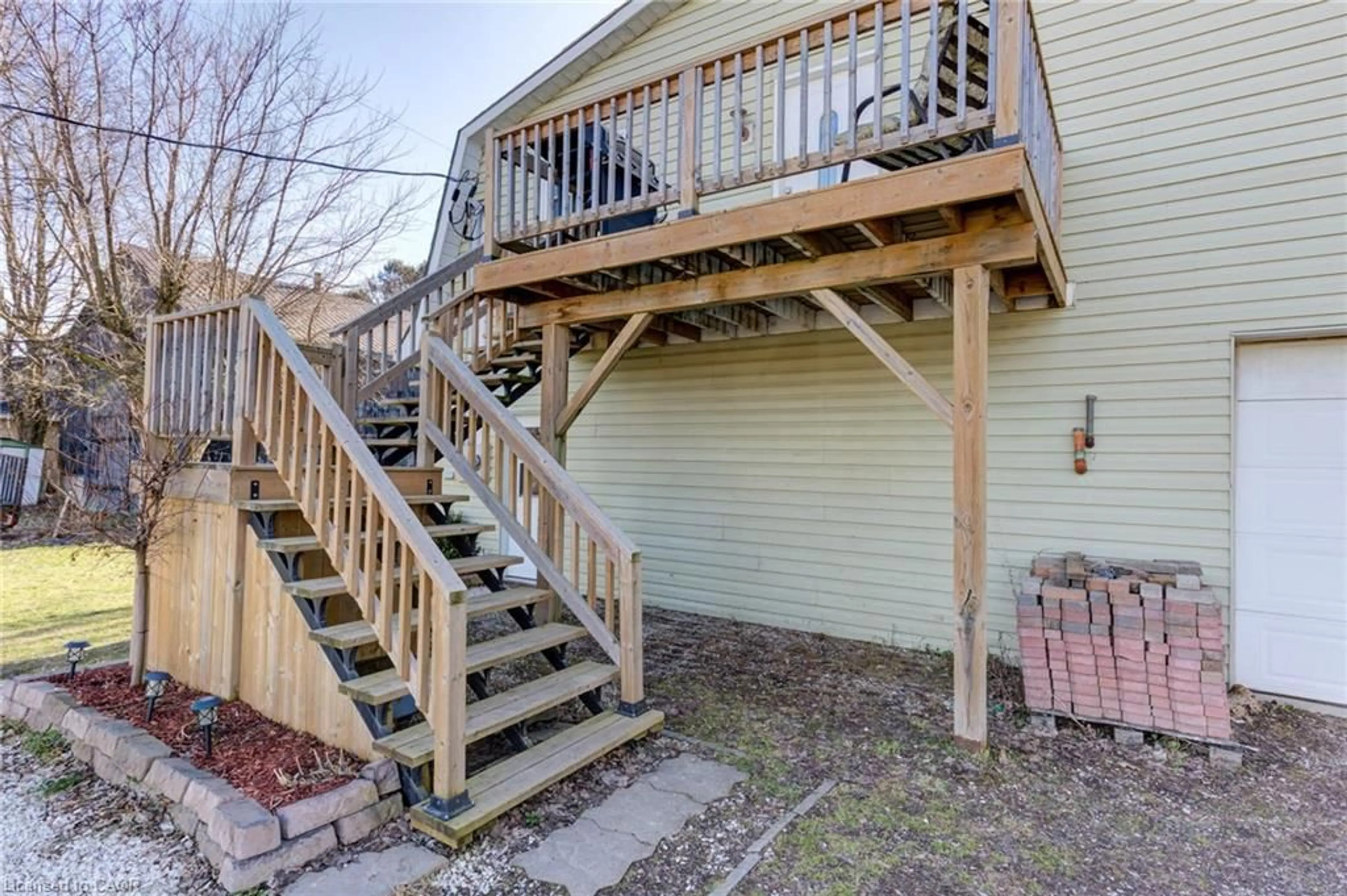 Patio, unknown for 392008 Grey Road 109, Holstein Ontario N0G 2A0