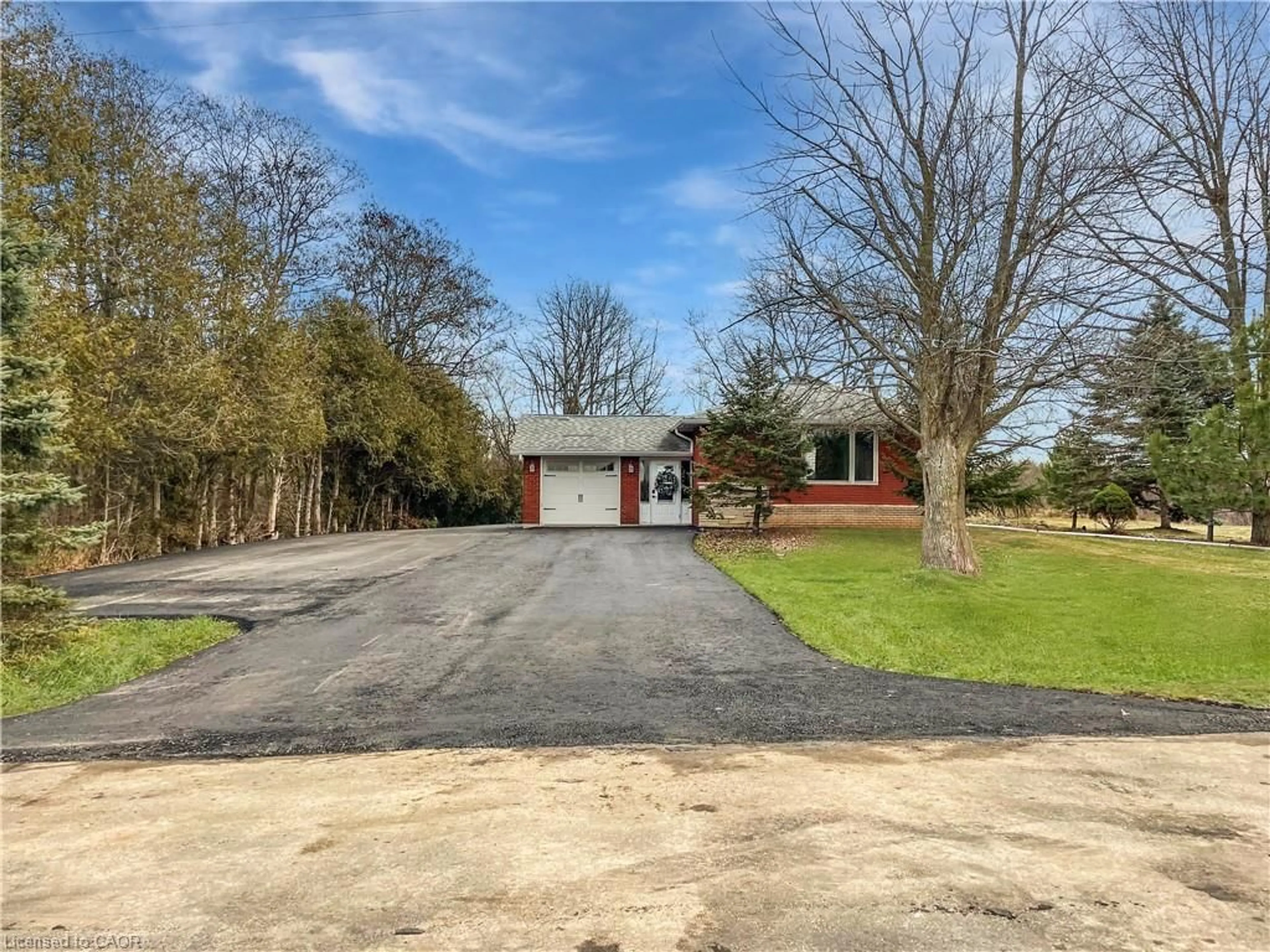 A pic from outside/outdoor area/front of a property/back of a property/a pic from drone, street for 5295 Trinity Church Rd, Hamilton Ontario L0R 1C0