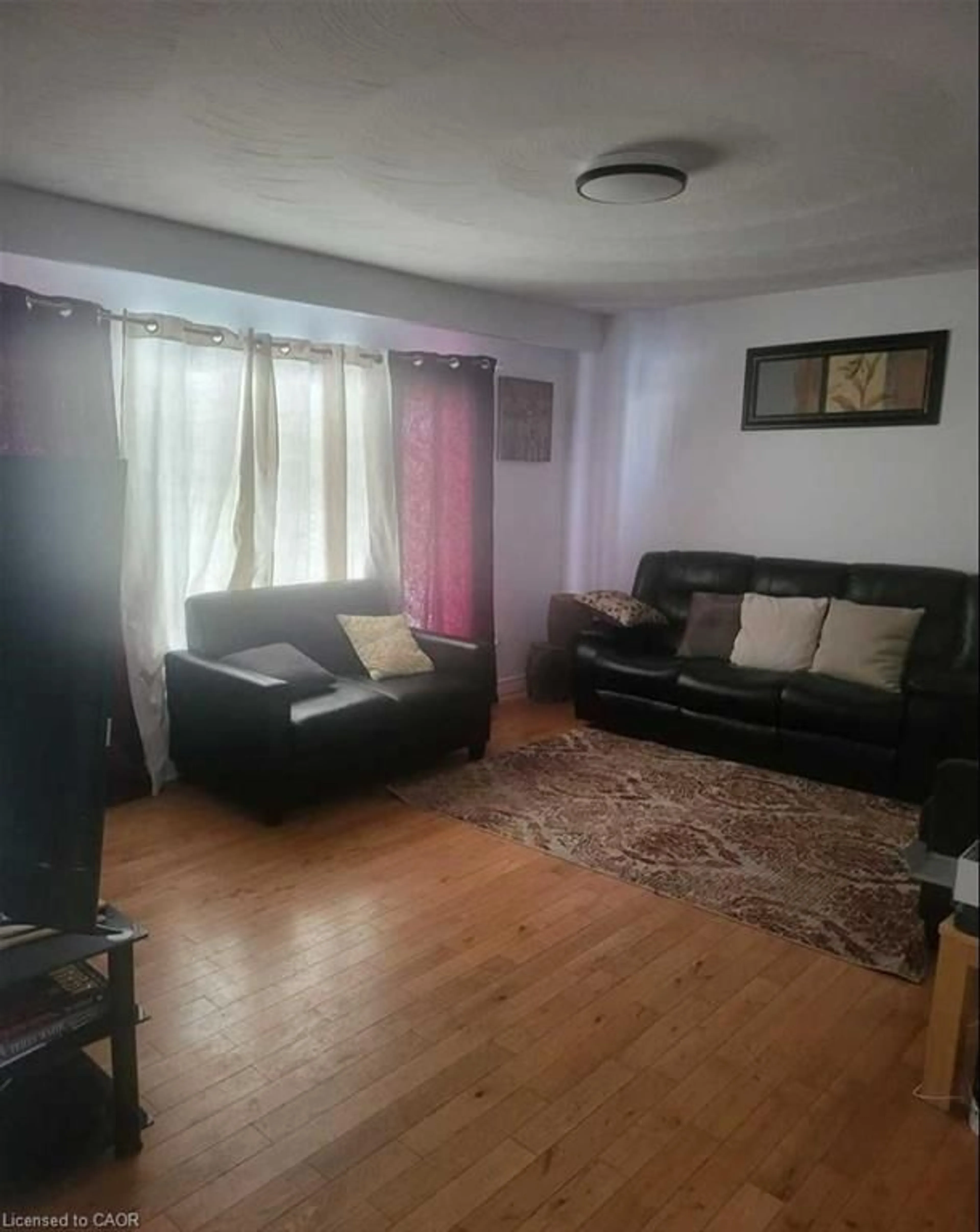 Living room with furniture, unknown for 467 Limeridge Rd, Hamilton Ontario L9C 2V7