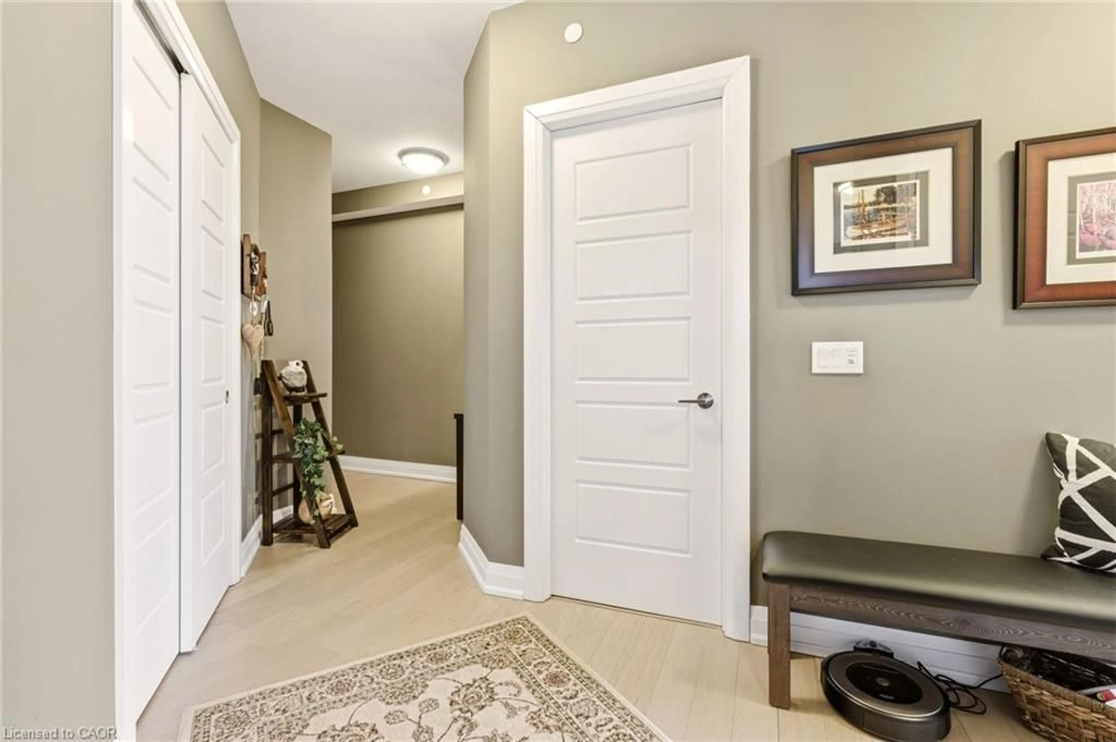 Indoor entryway for 2025 Maria St #503, Burlington Ontario L7R 0E9