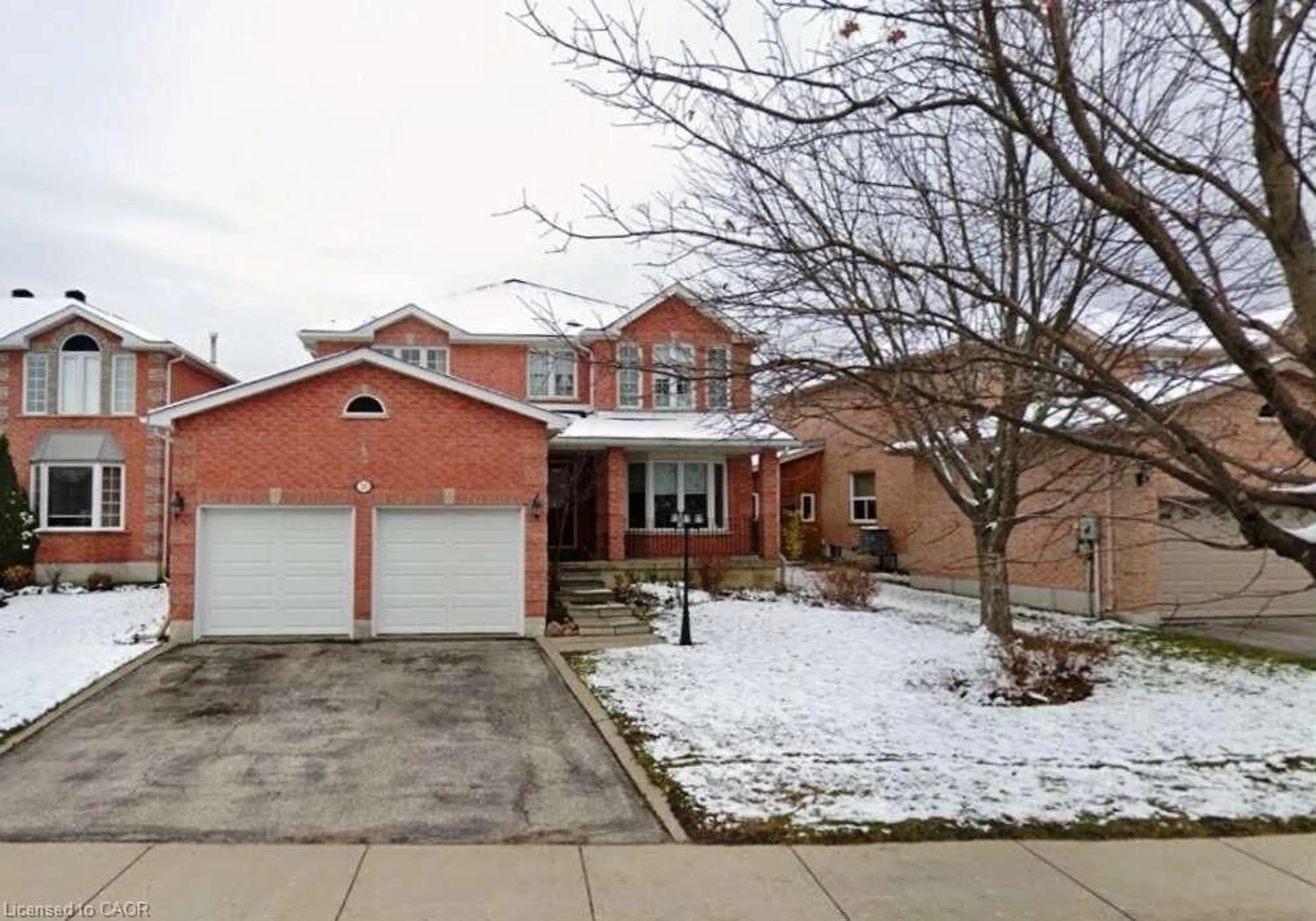 Home with brick exterior material, street for 35 Raquel St, Barrie Ontario L4N 9S4