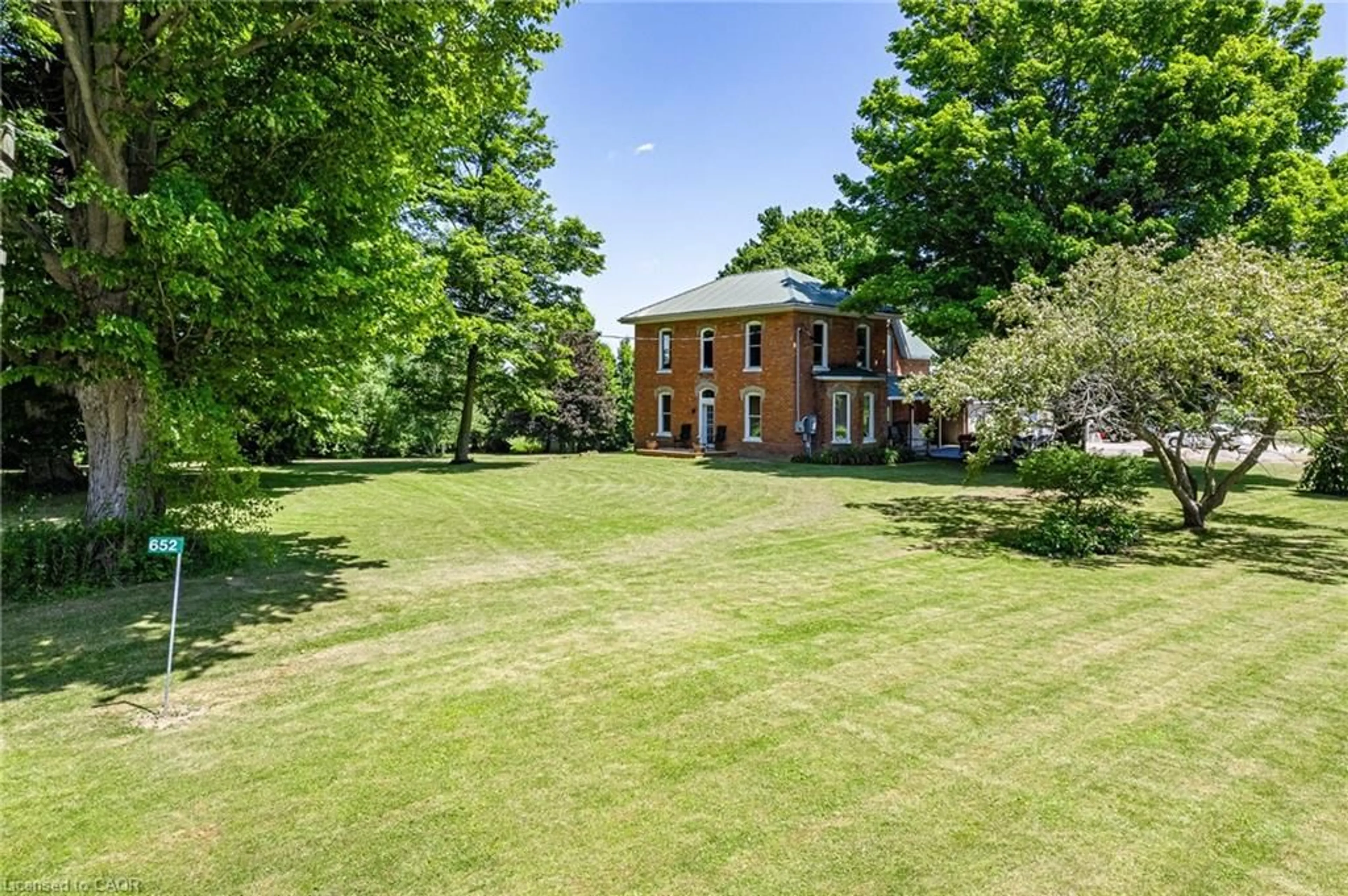 A pic from outside/outdoor area/front of a property/back of a property/a pic from drone, unknown for 652 Villa Nova Rd, Villa Nova Ontario N0E 1Y0