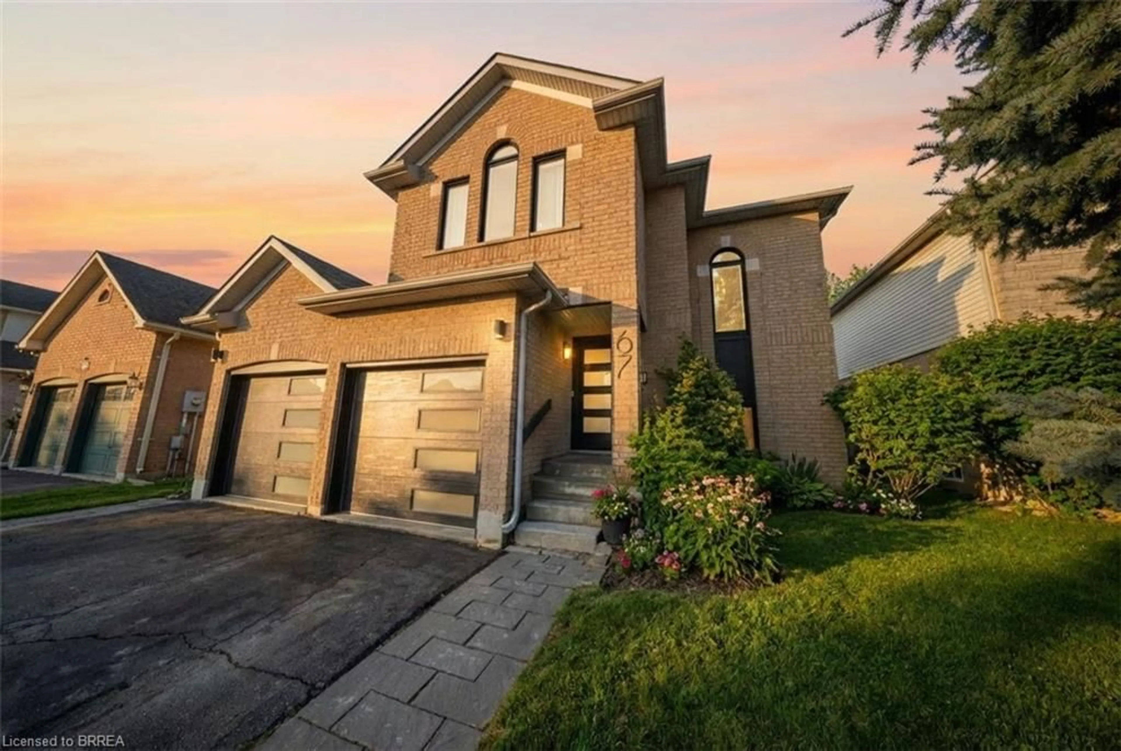 Home with brick exterior material, street for 67 Wadsworth Cres, Cambridge Ontario N1S 5A3