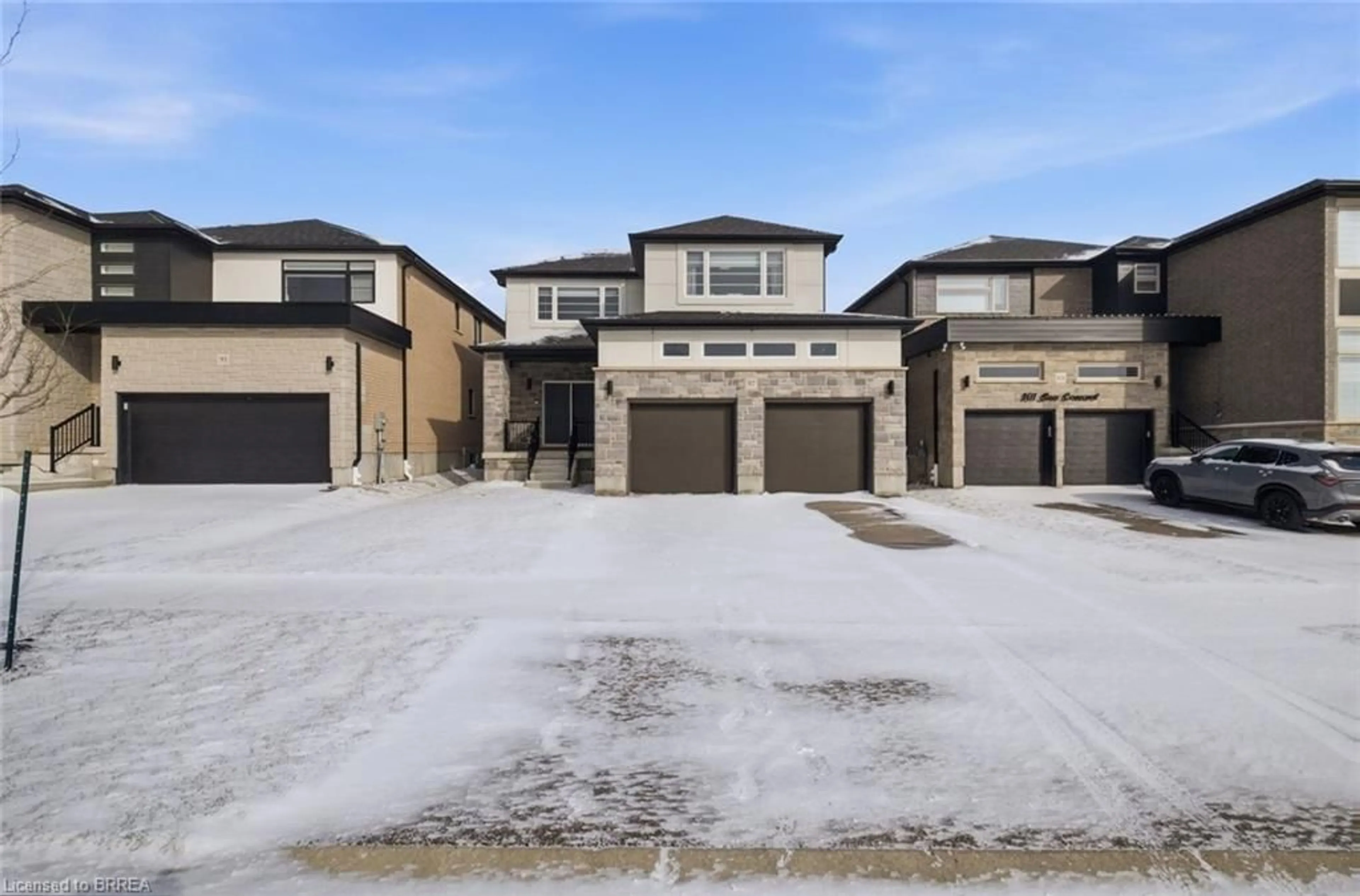 Unknown for 97 Sass Cres, Paris Ontario N3L 0J3