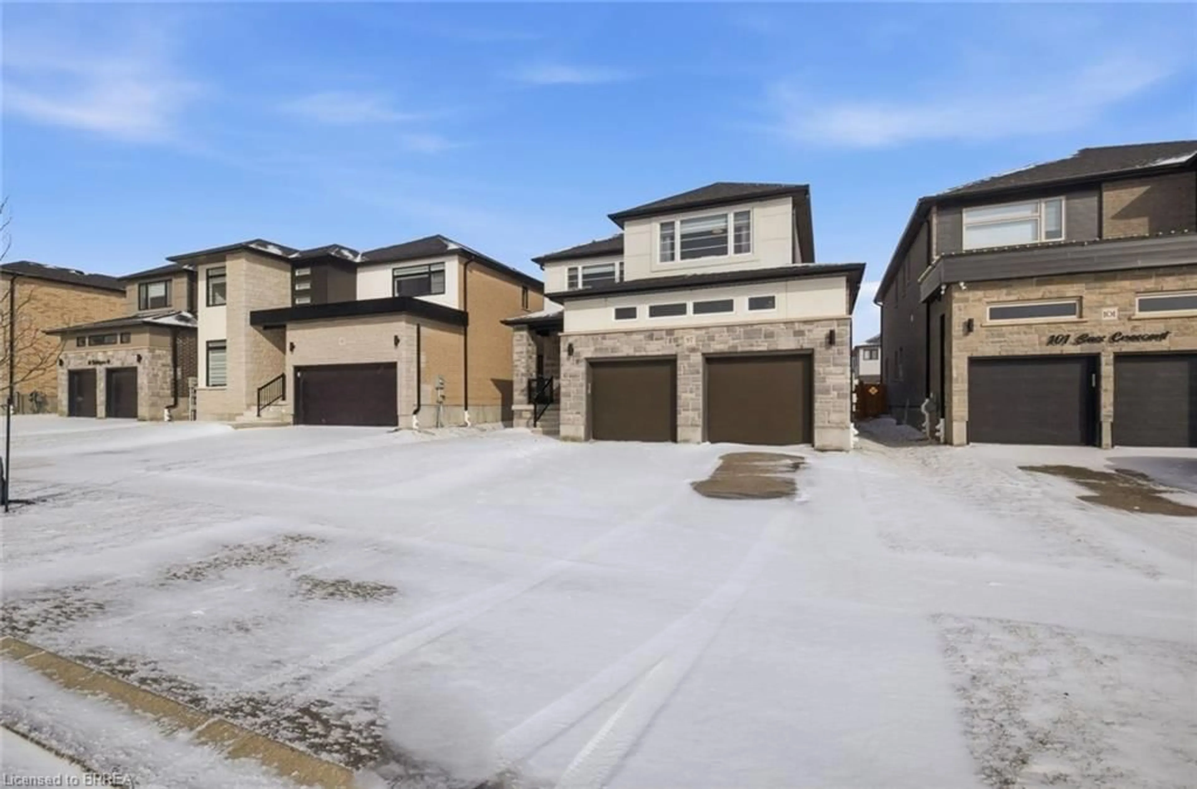 Unknown for 97 Sass Cres, Paris Ontario N3L 0J3