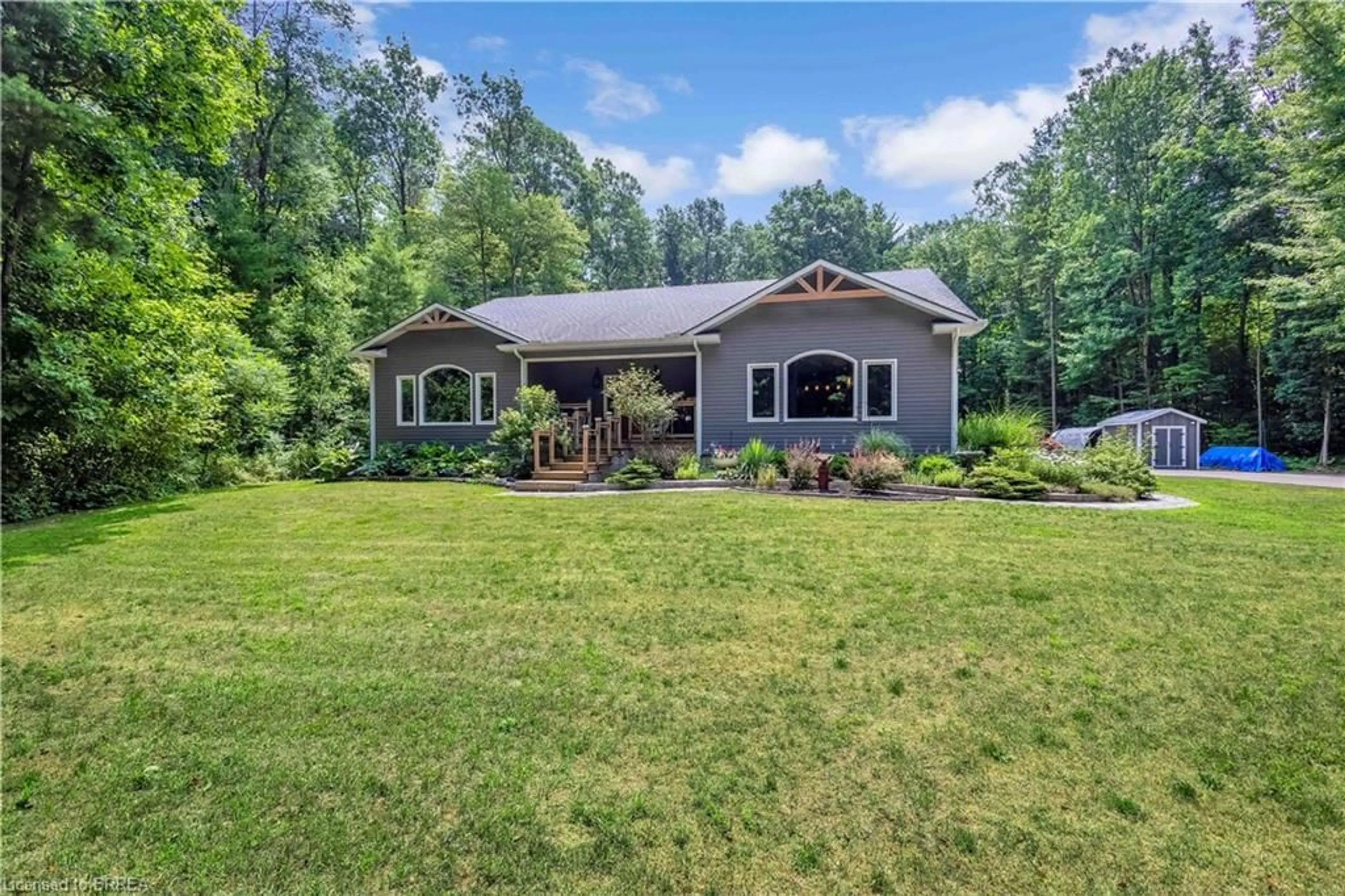 A pic from outside/outdoor area/front of a property/back of a property/a pic from drone, water/lake/river/ocean view for 156 St Johns Rd, Simcoe Ontario N3Y 4K5