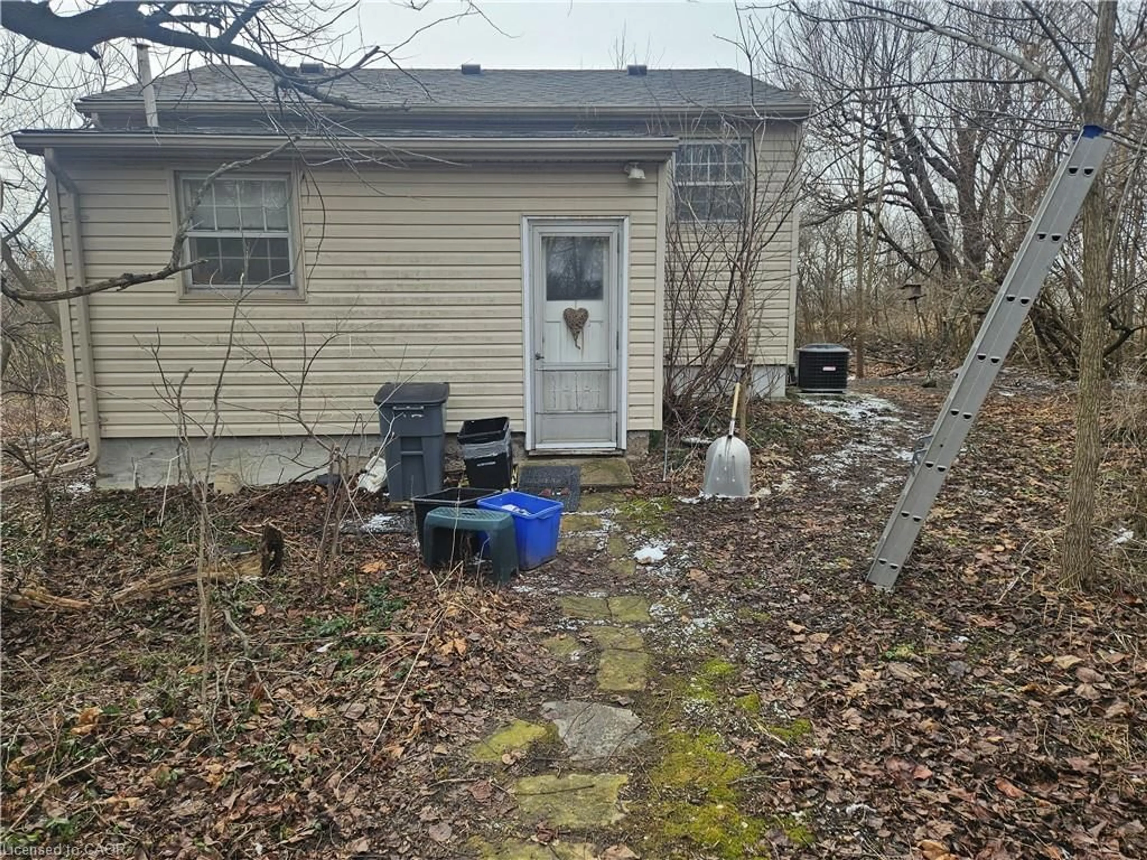 Unknown for 31 Mclaren St, Villa Nova Ontario N0E 1Y0