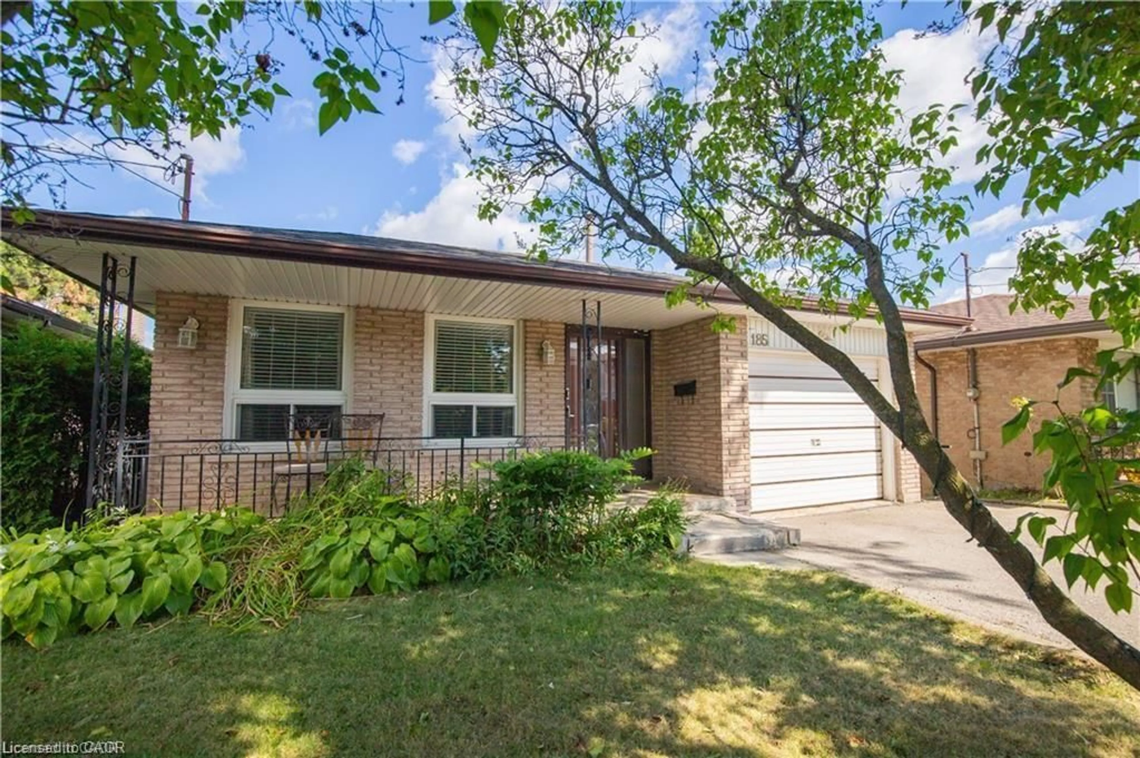 Home with brick exterior material, street for 185 Lavina Cres, Hamilton Ontario L9C 5S8