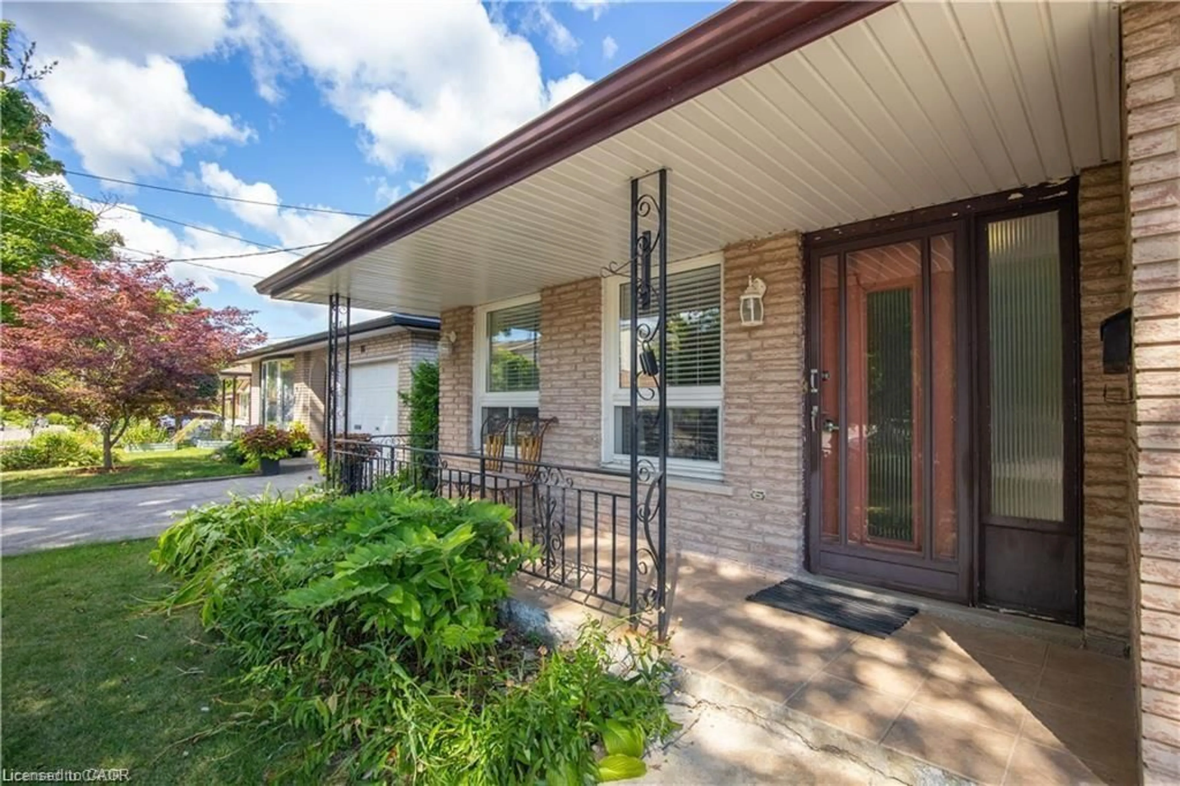 Home with brick exterior material, street for 185 Lavina Cres, Hamilton Ontario L9C 5S8