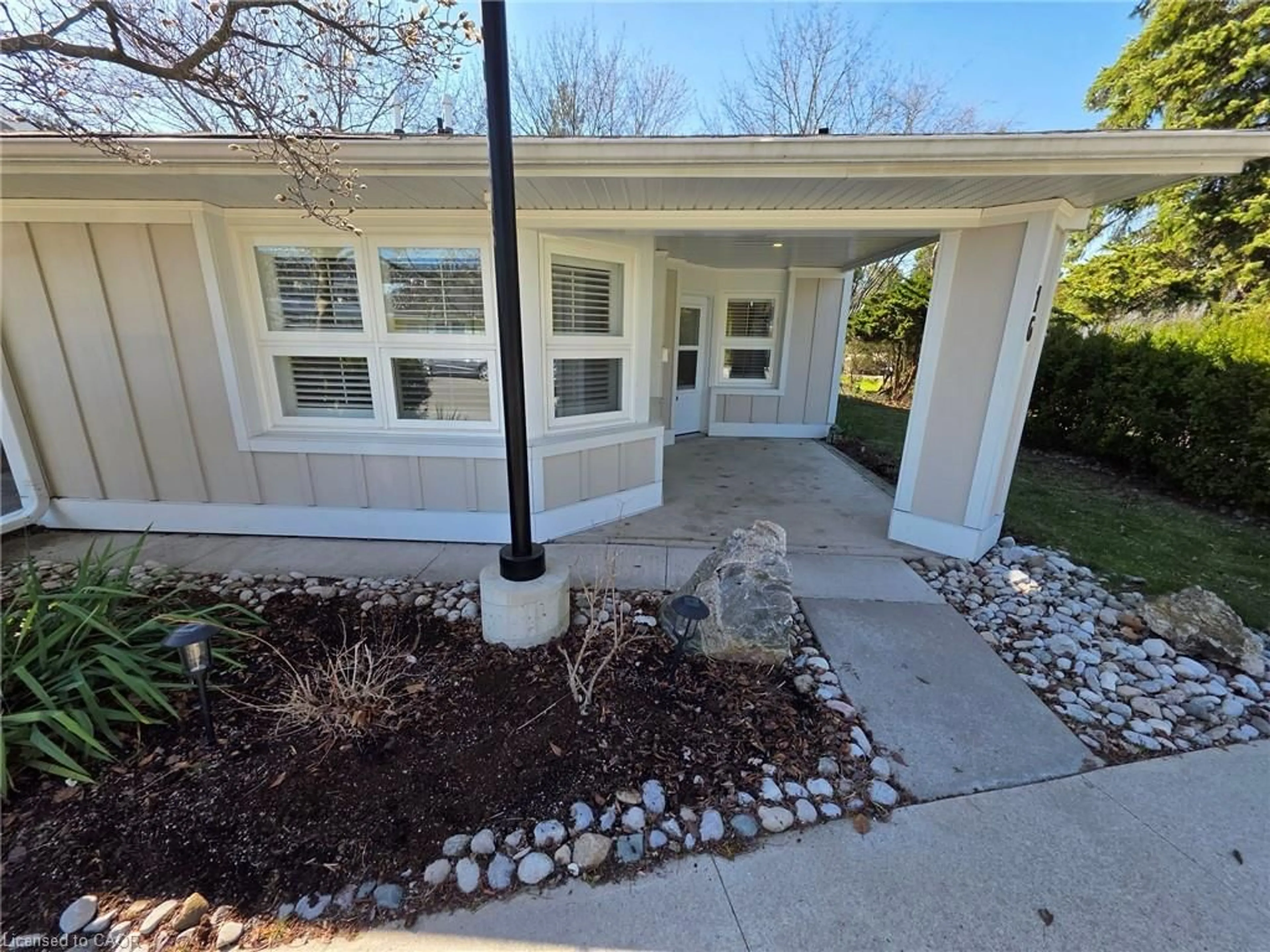 Unknown for 16 Sister Varga Terr, Hamilton Ontario L9B 1T8