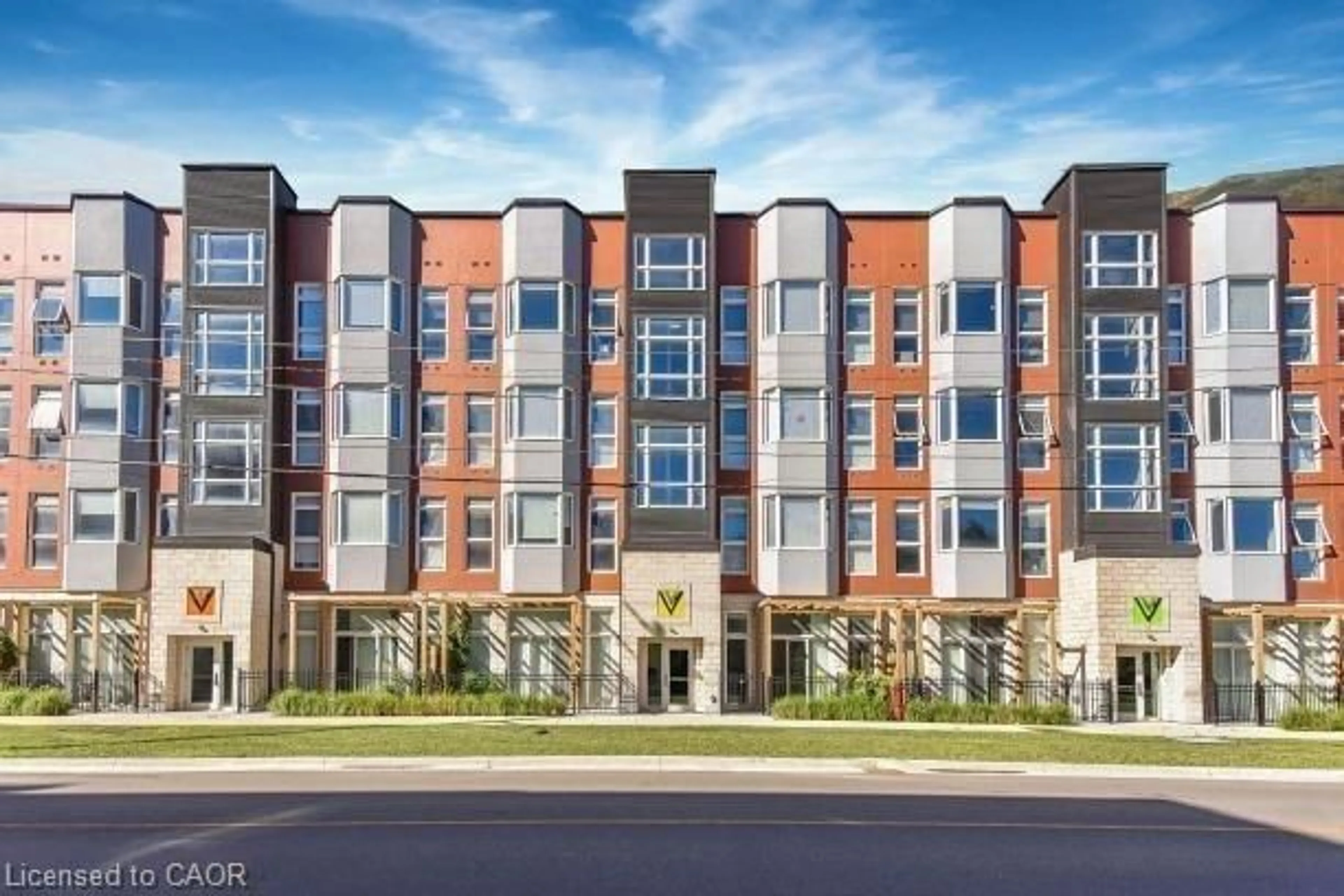 Unknown for 253 Albert St #216, Waterloo Ontario N2L 0G3