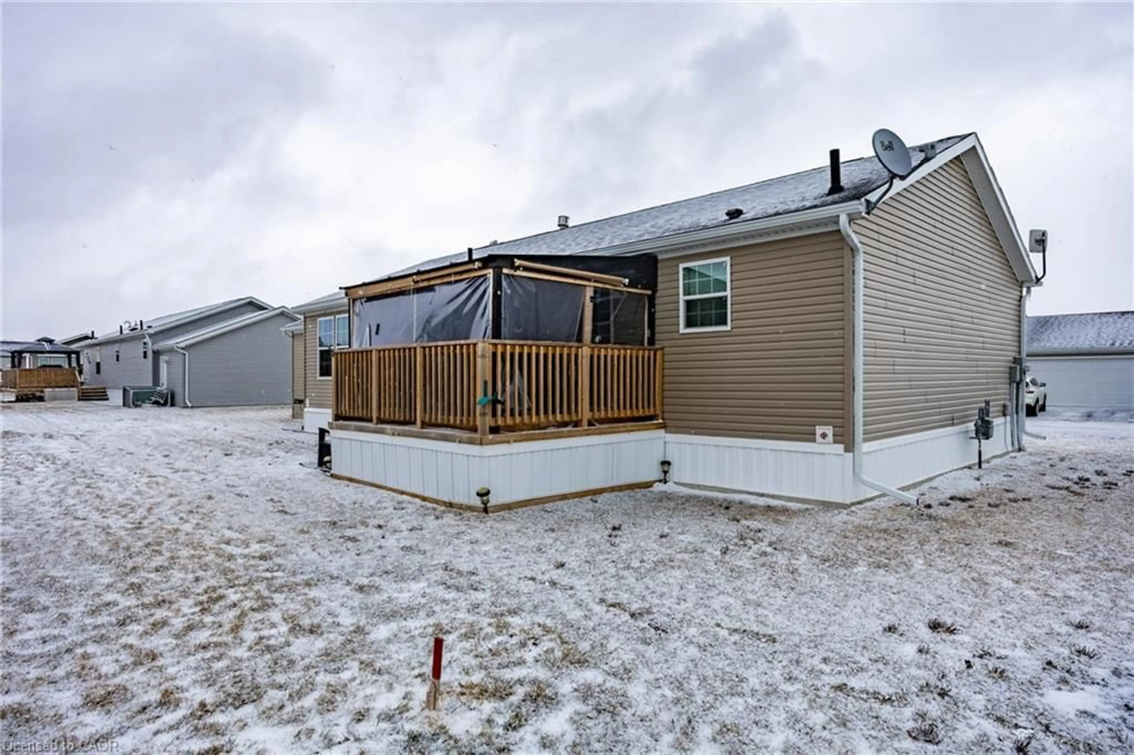 Patio, unknown for 11 Hickory Hollow, Nanticoke Ontario N0A 1P0